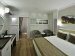Family Room в Linda Resort Hotel