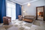 Люкс Супериор с одной большой кроватью в Novotel