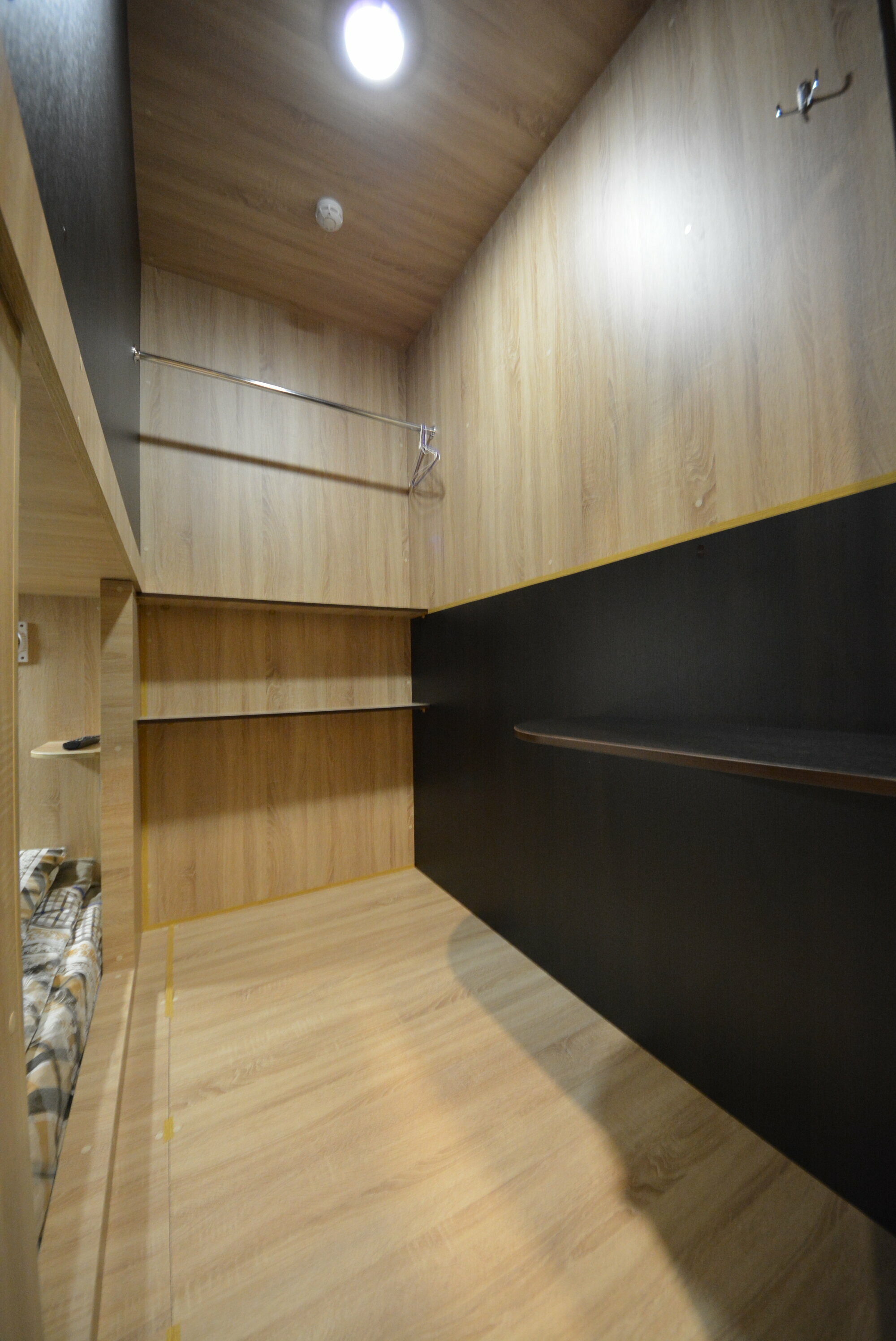 Двухместная ярусная капсула  с двухспальной кроватью 160 см