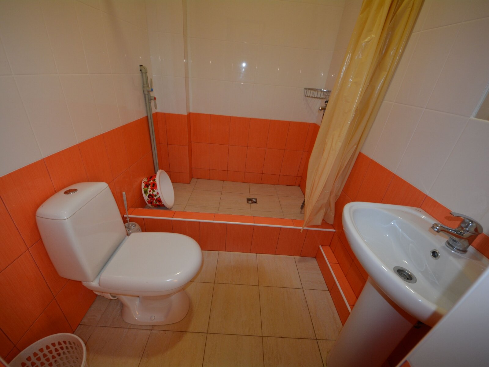 Трехместный номер с балконом