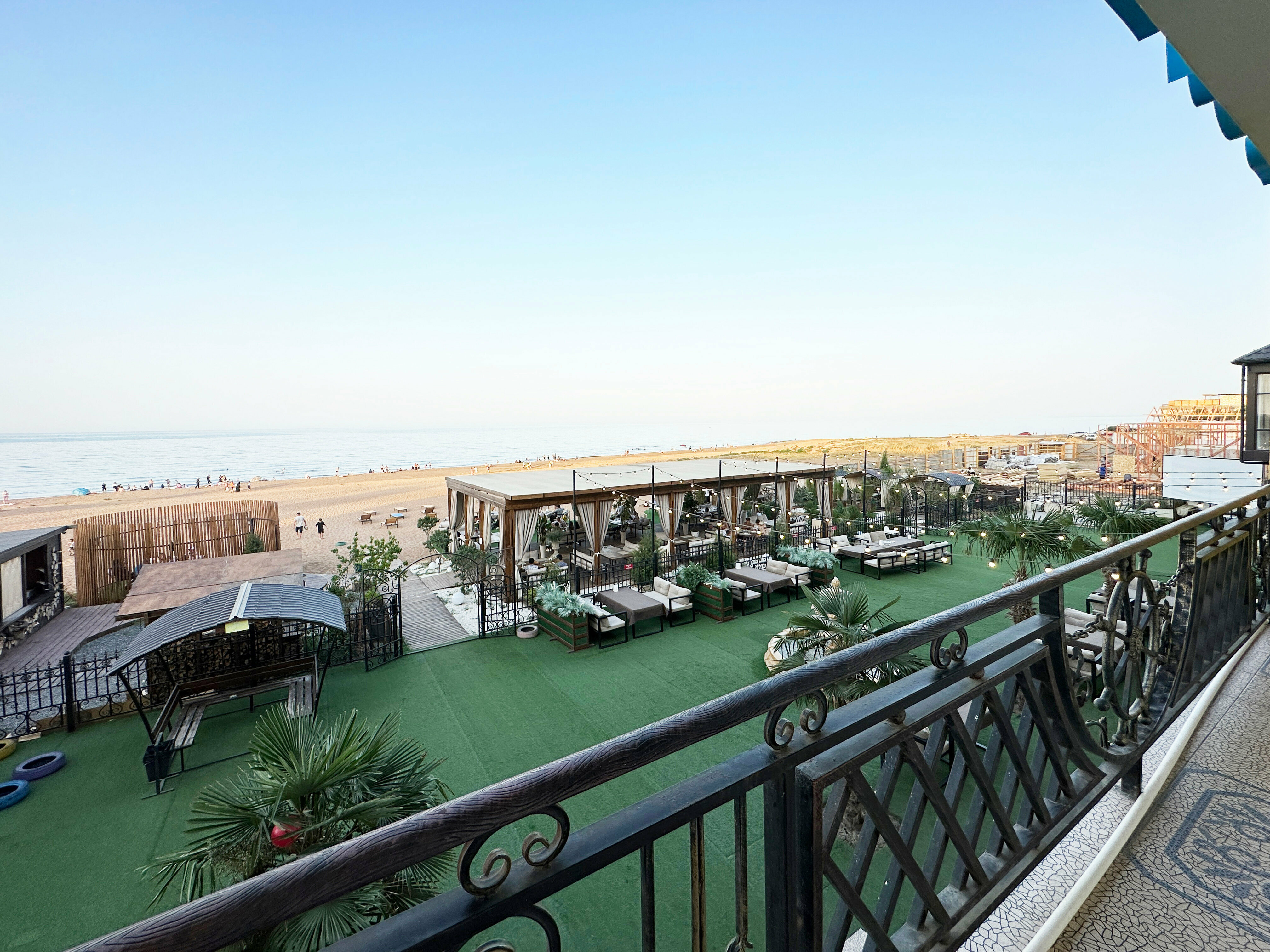 Четырехместный номер с видом на море