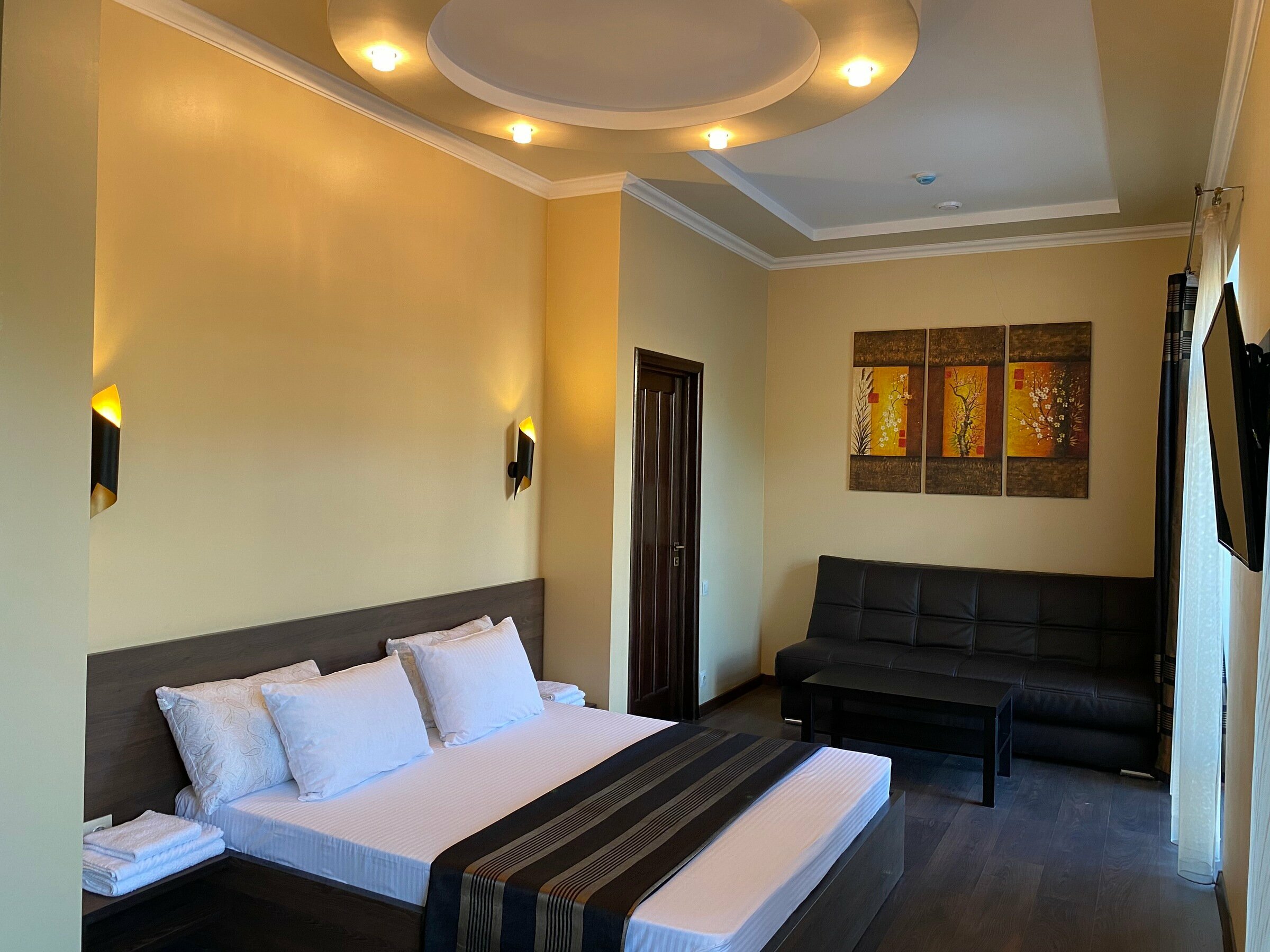 Большой двухместный номер с 1 кроватью