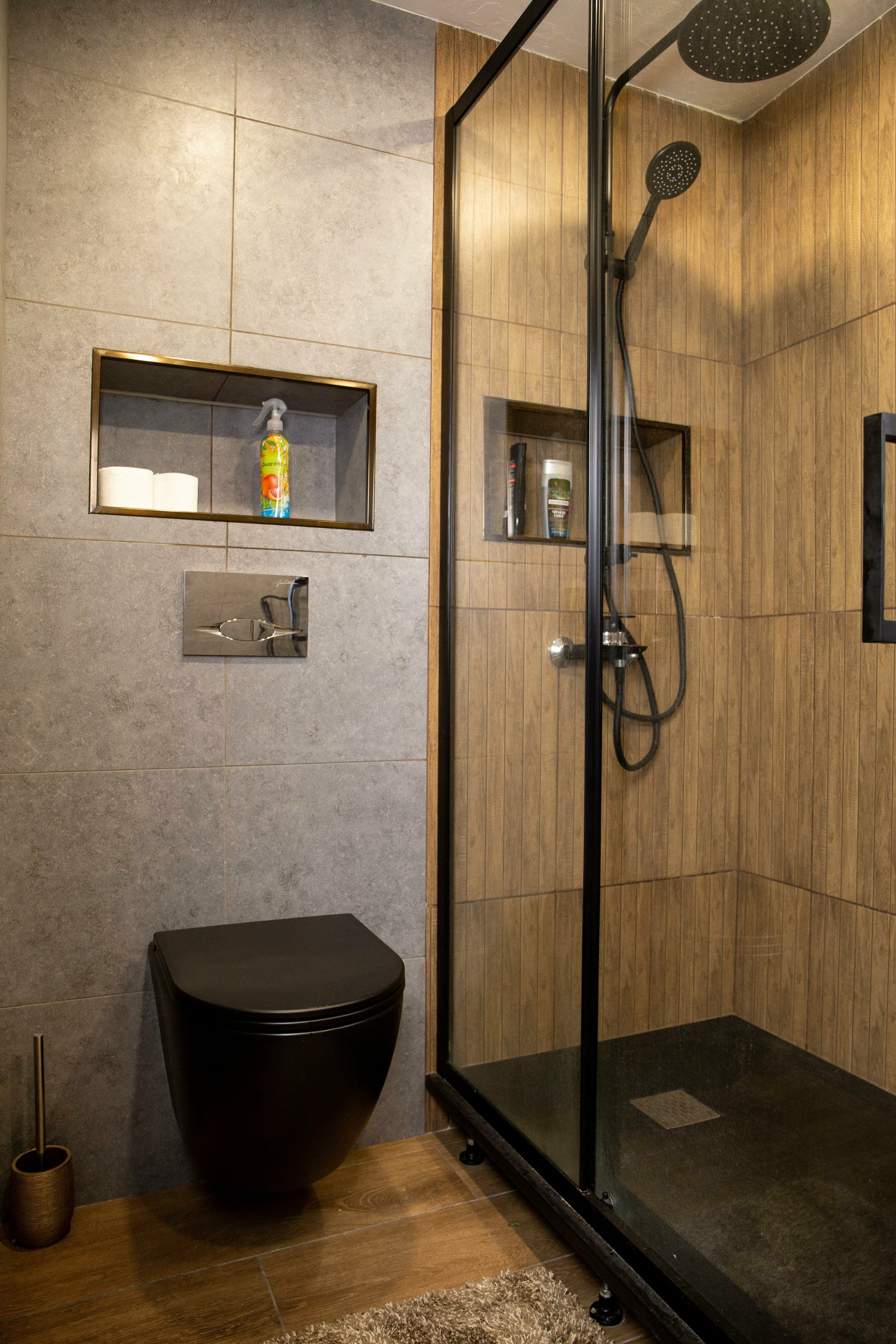 Двухэтажный терем "Охота" в окружении леса