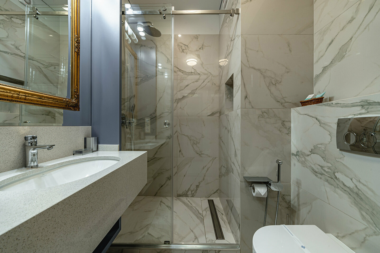 Стандартный номер с кроватью размера «king-size»