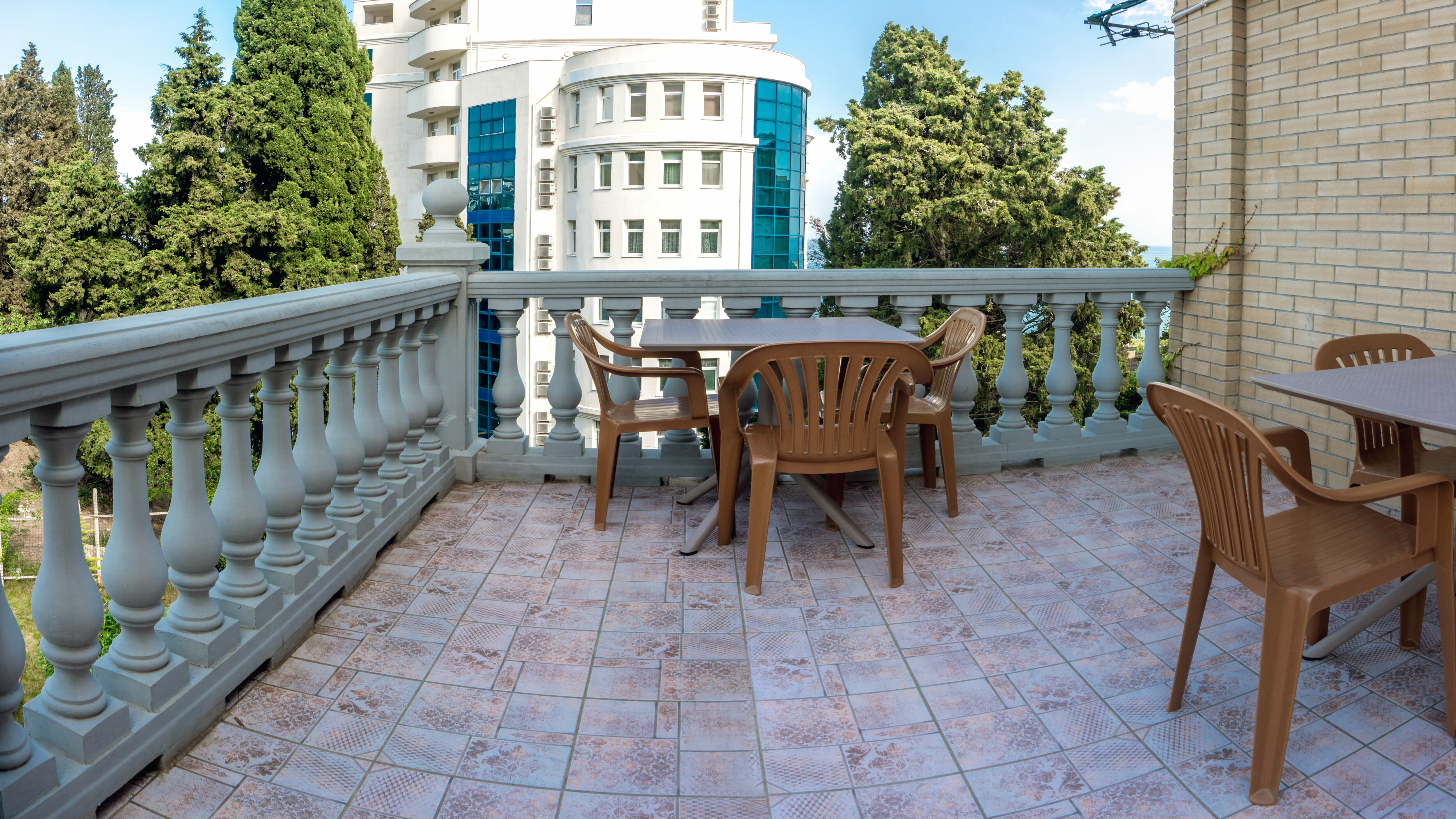 Семейный номер с видом на море