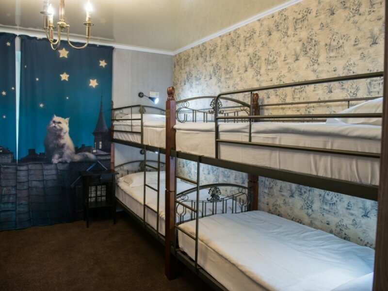 Кровать в общем 6-местном номере для женщин