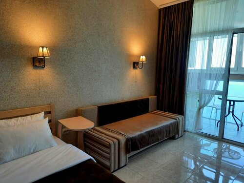 Апартаменты с видом на море в Лазурный Батилиман