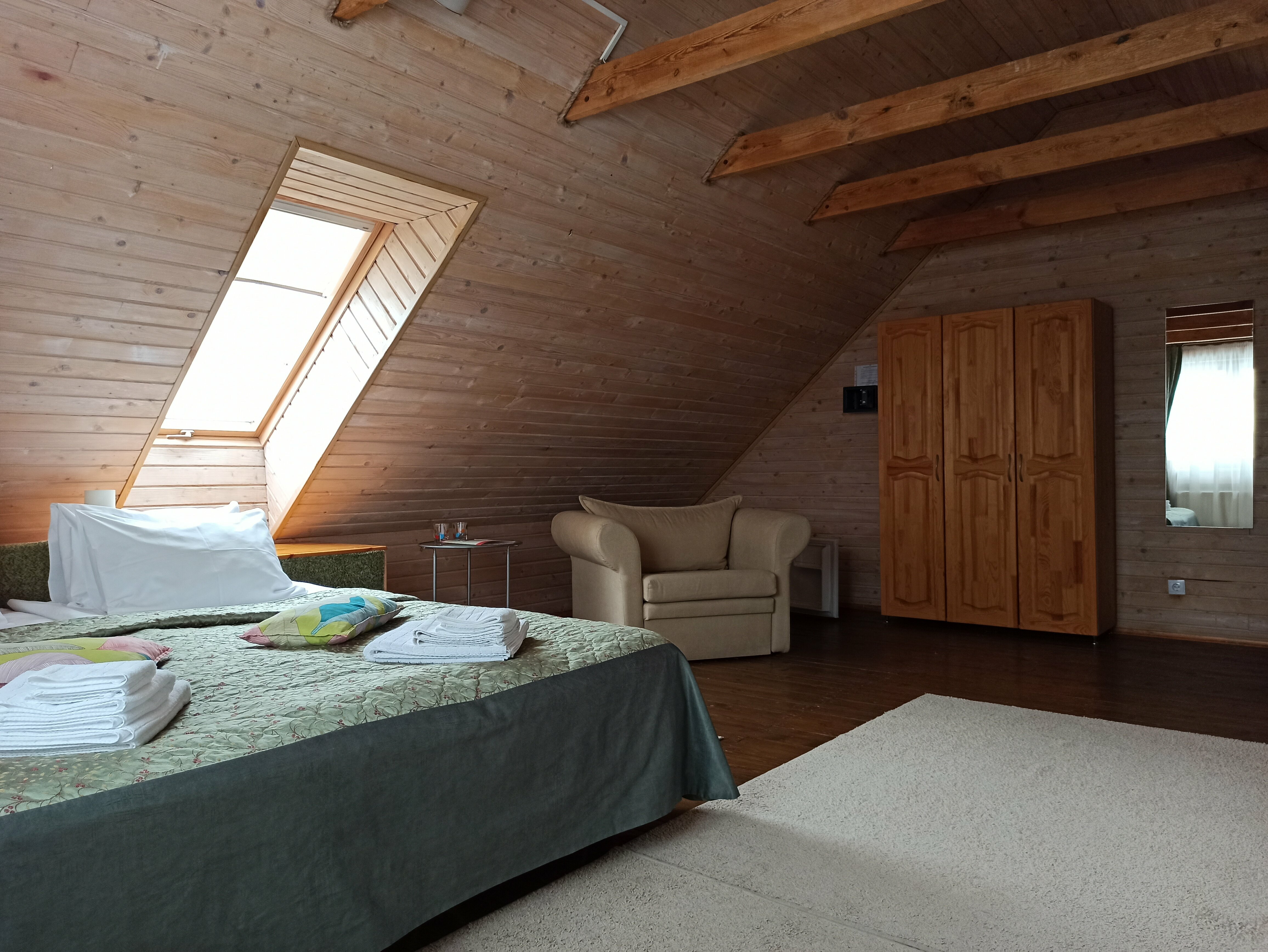 Улучшенный двухместный номер с 1 кроватью