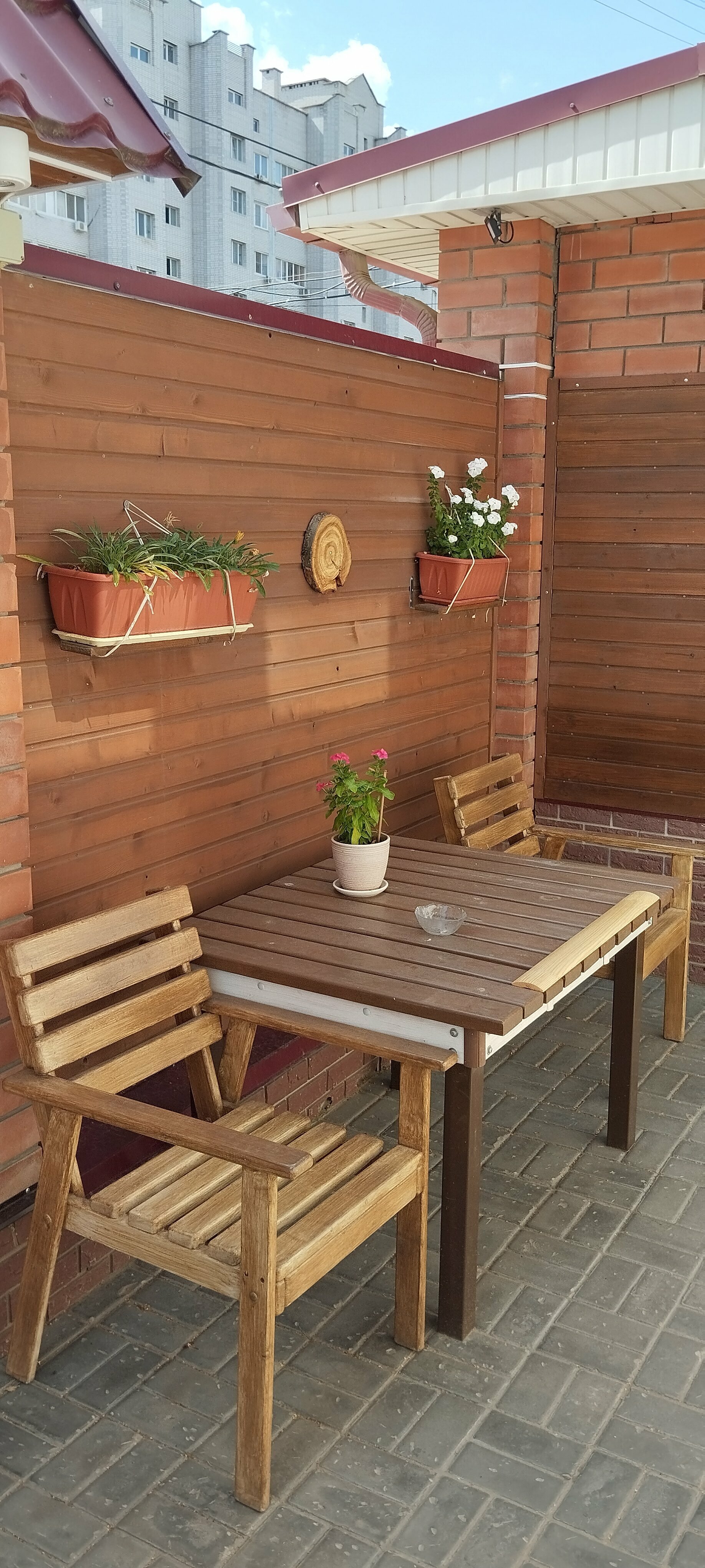 Улучшенный трехместный номер