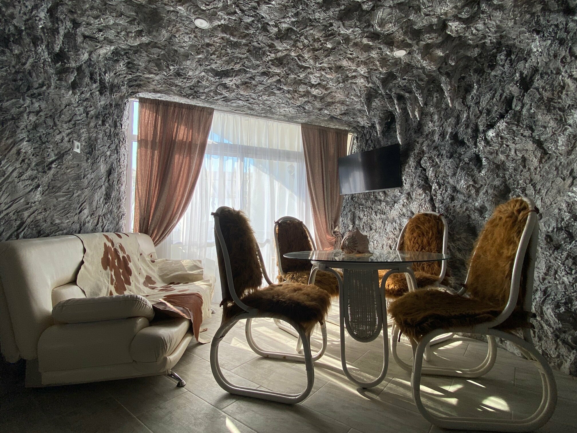 Улучшенные апартаменты