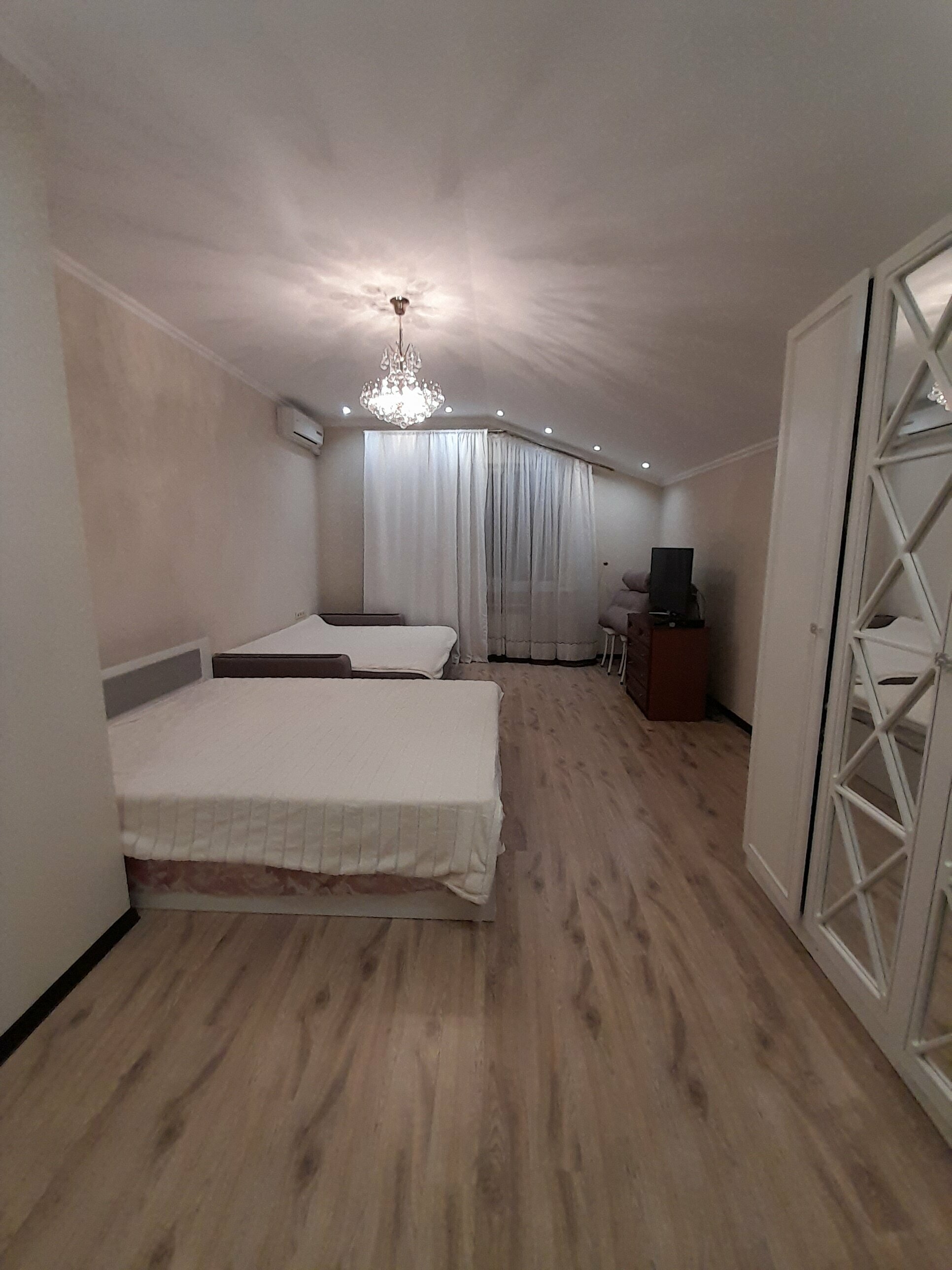 Люкс с кроватью размера «king-size»