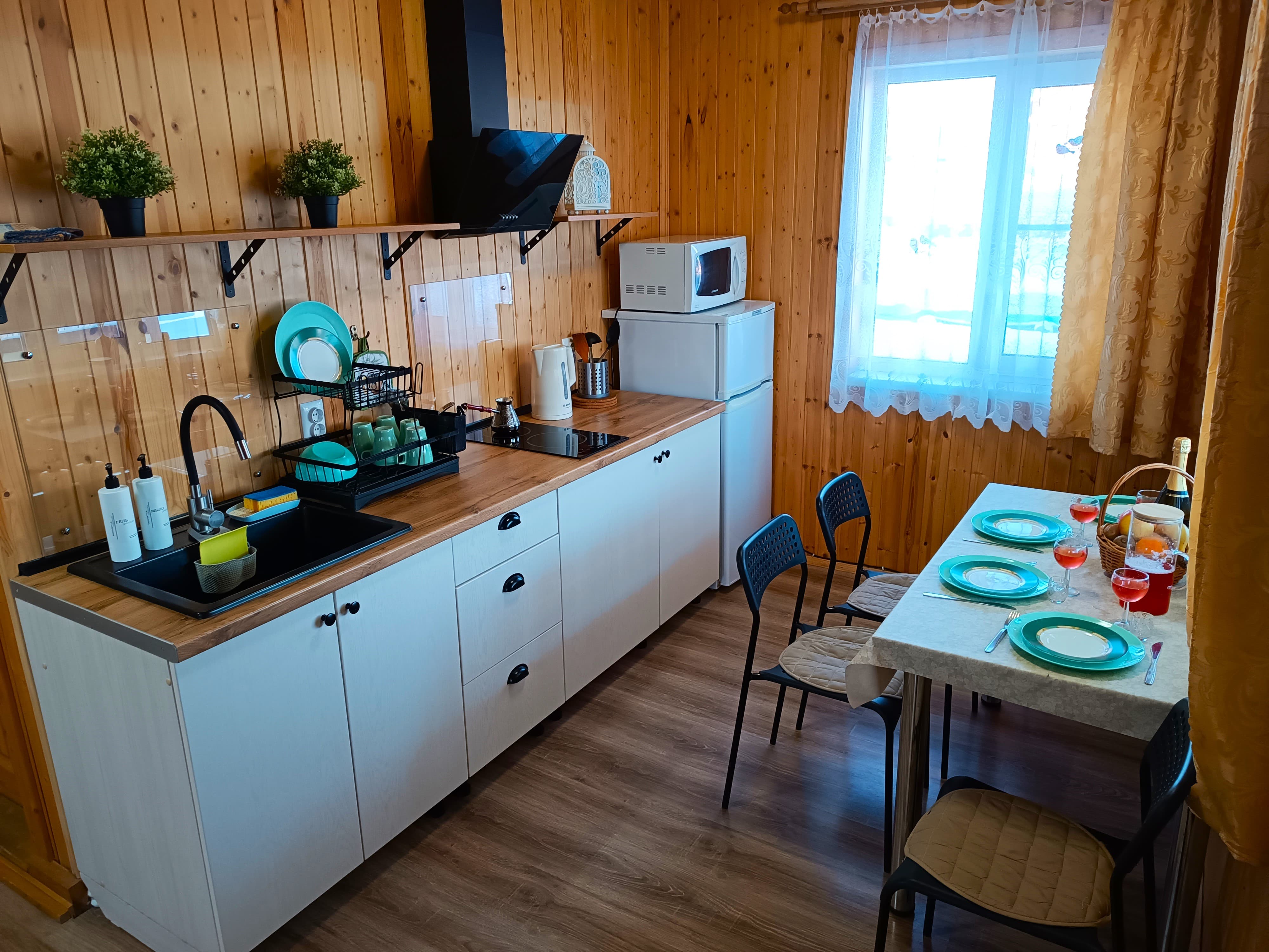 Коттедж с видом на озеро для 5 человек