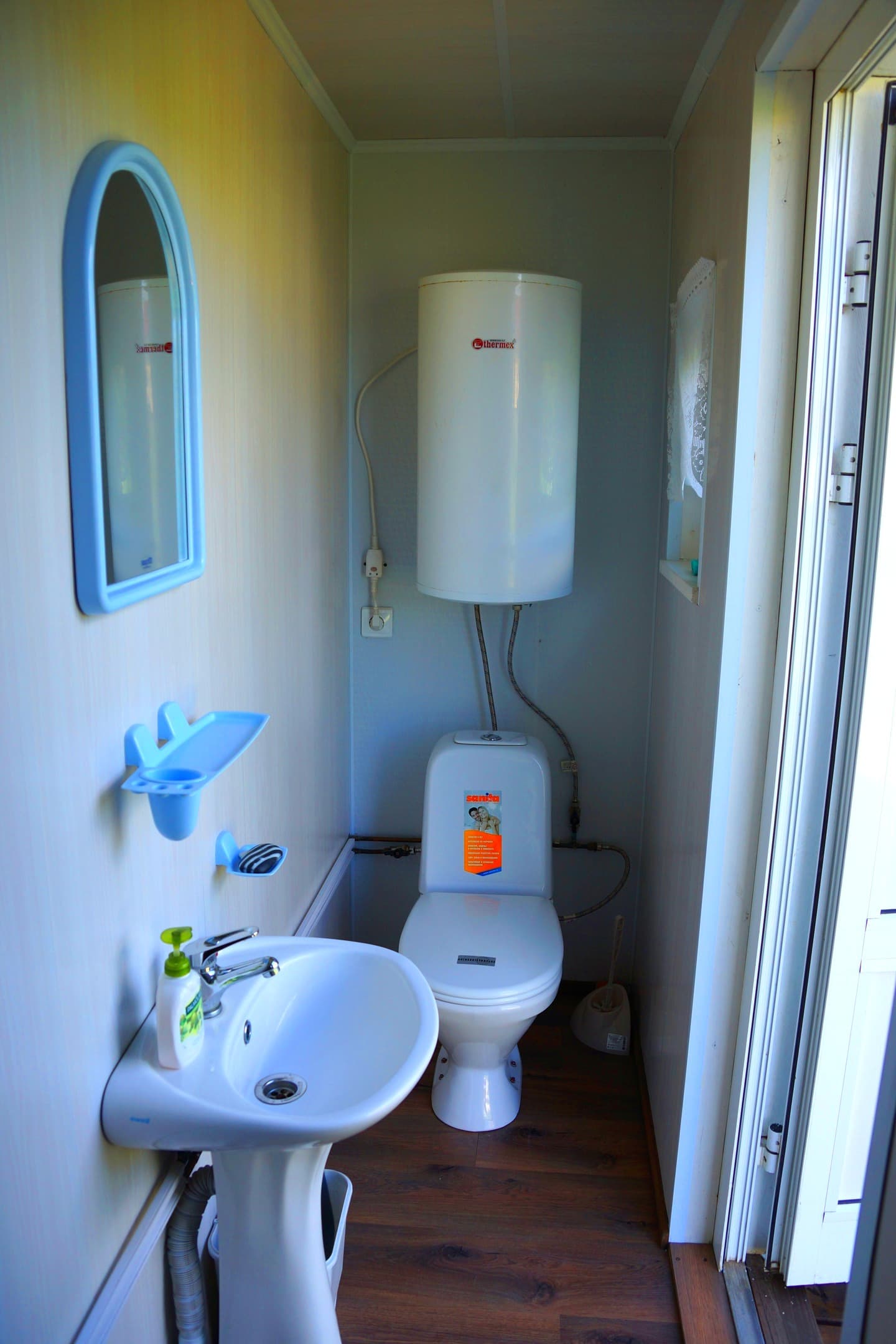 Коттедж с видом на озеро