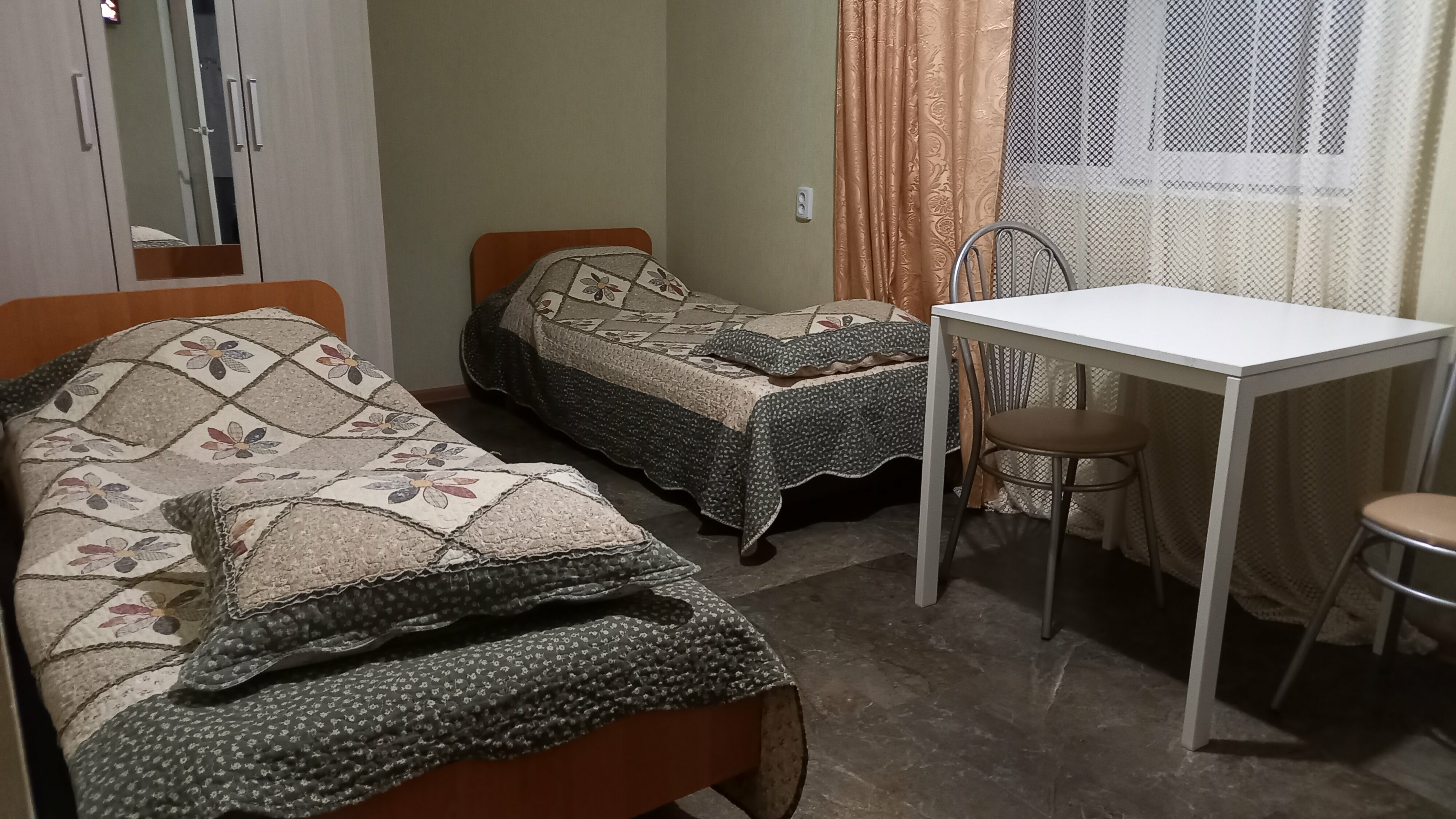 Улучшенный трехместный номер