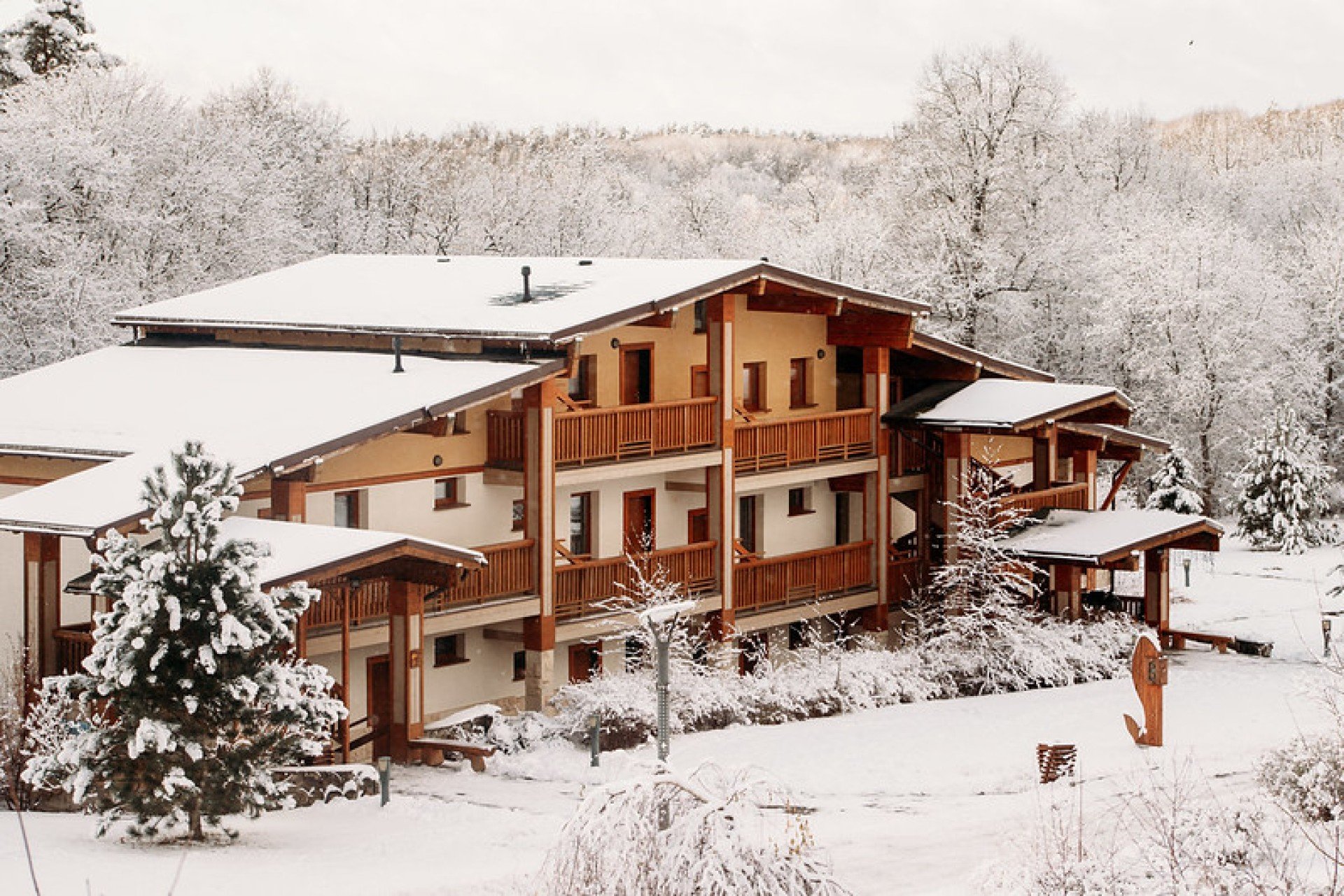 Номер-студия с балконом