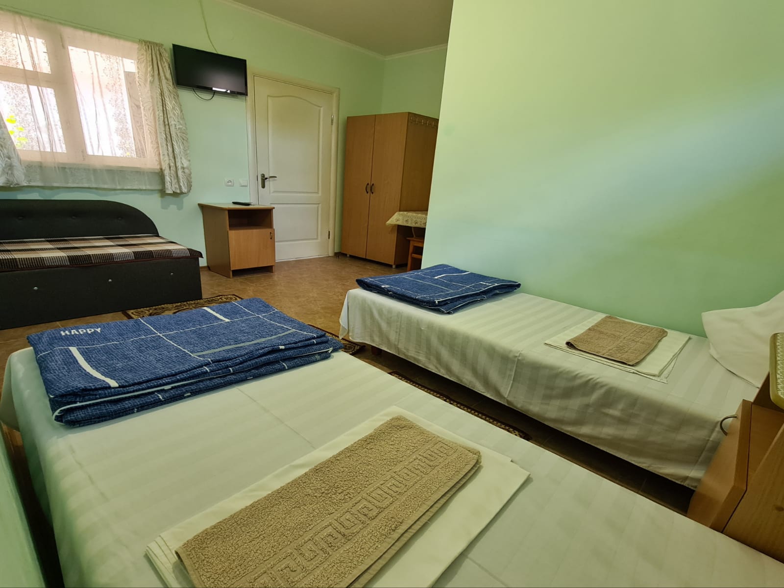 Стандартный трехместный номер