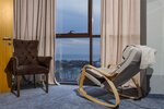 Suite Deluxe с креслом YAMAGUCHI (вид на море) в Beton Brut