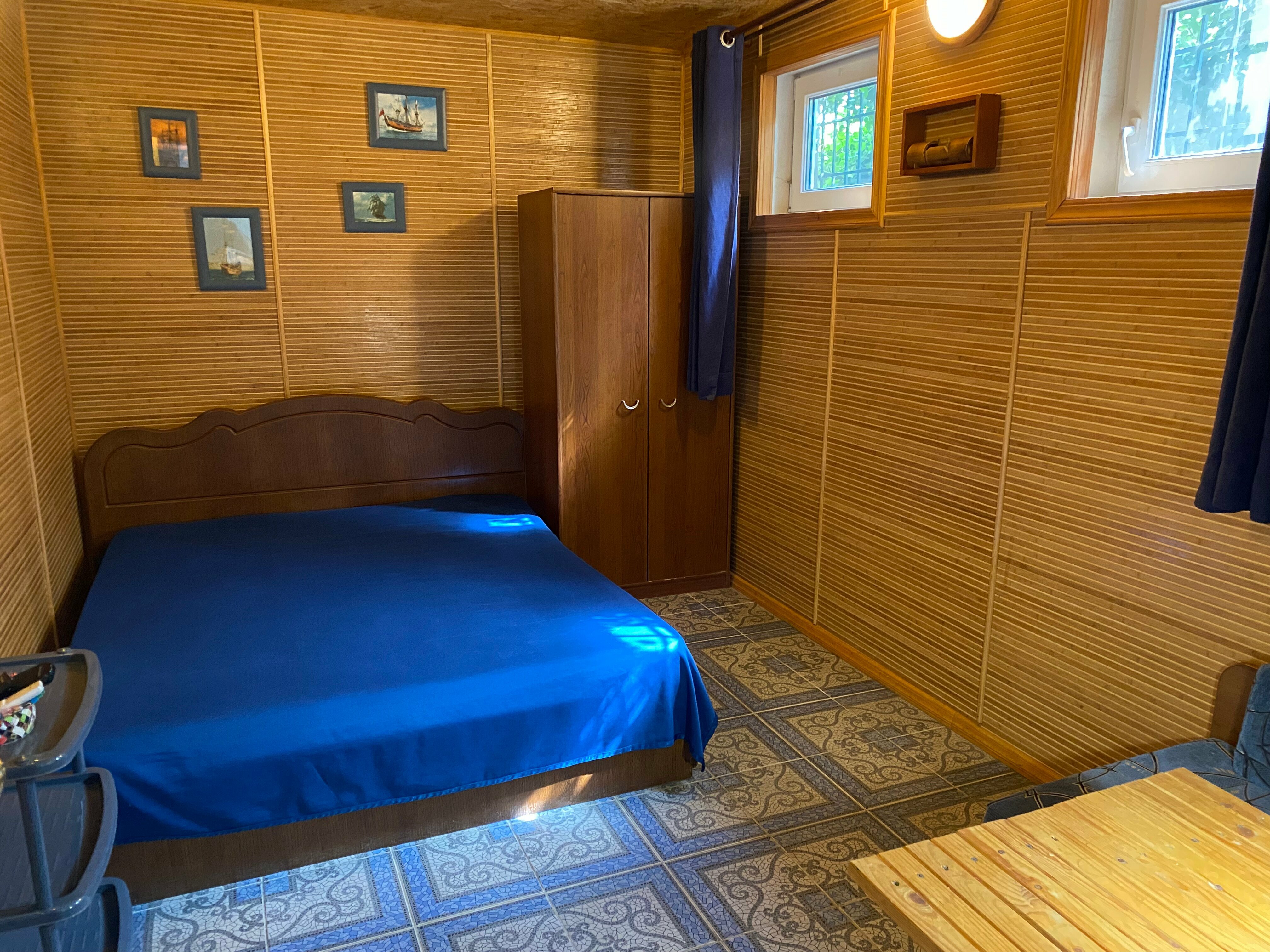 Бюджетный трехместный номер