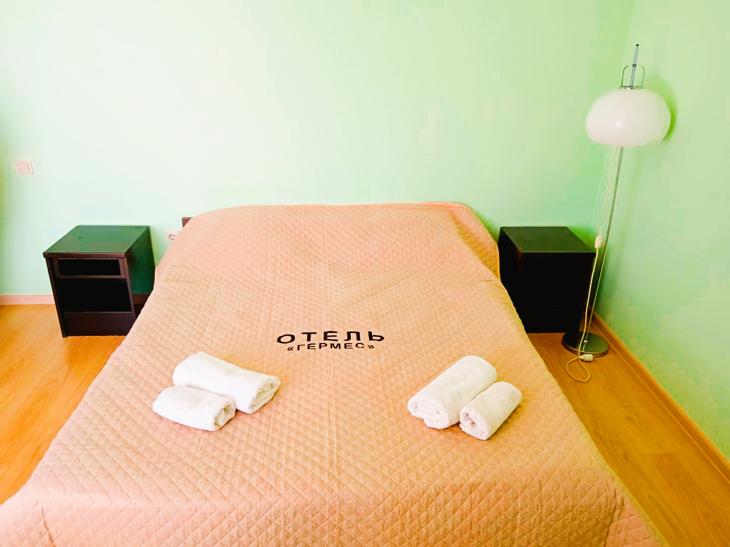 Двухместный номер с 2 отдельными кроватями и балконом