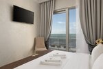 Люкс с террасой и панорамным видом на море в Cascade Resort by Stellar Hotels