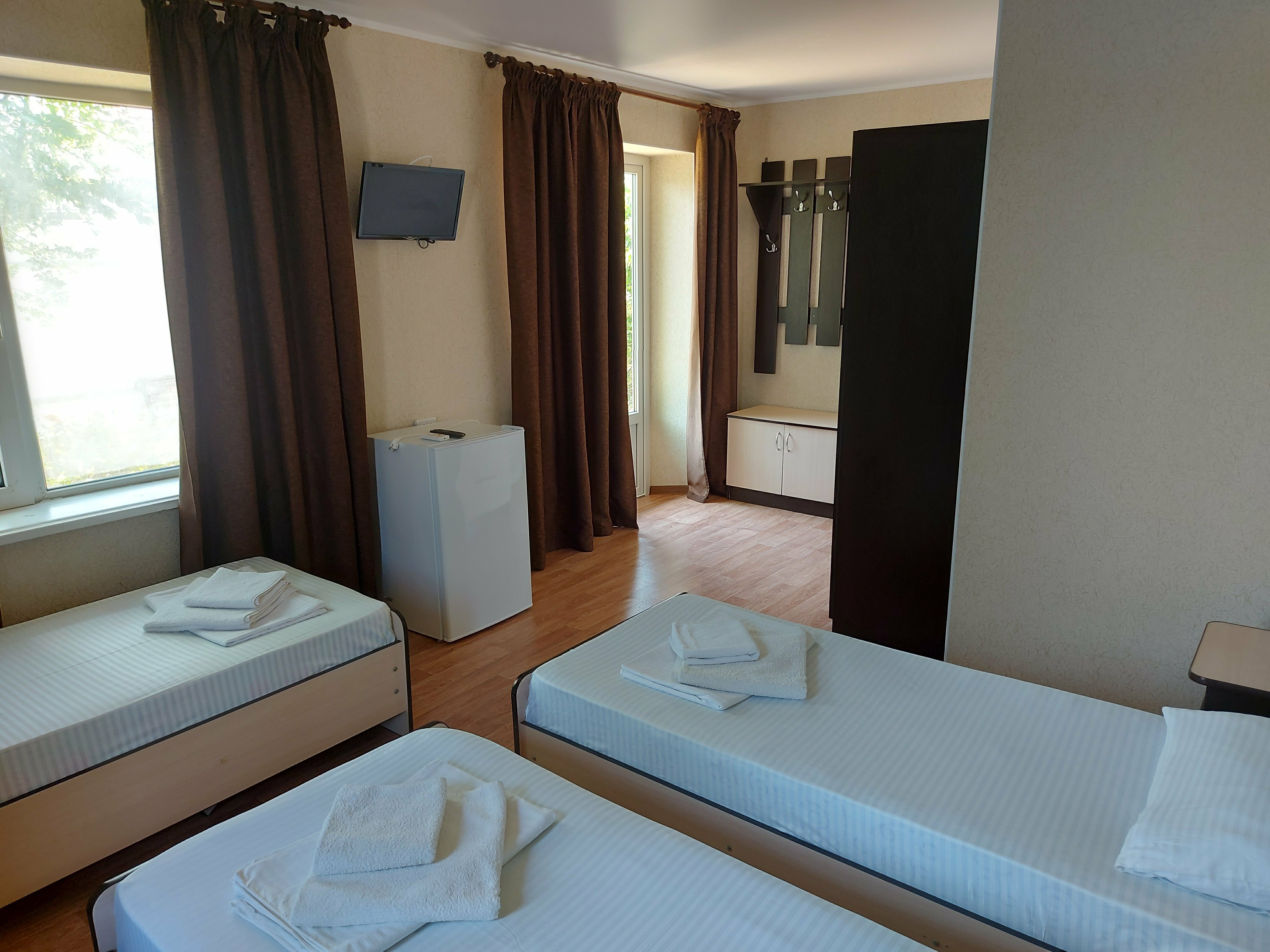 Стандартный трехместный номер