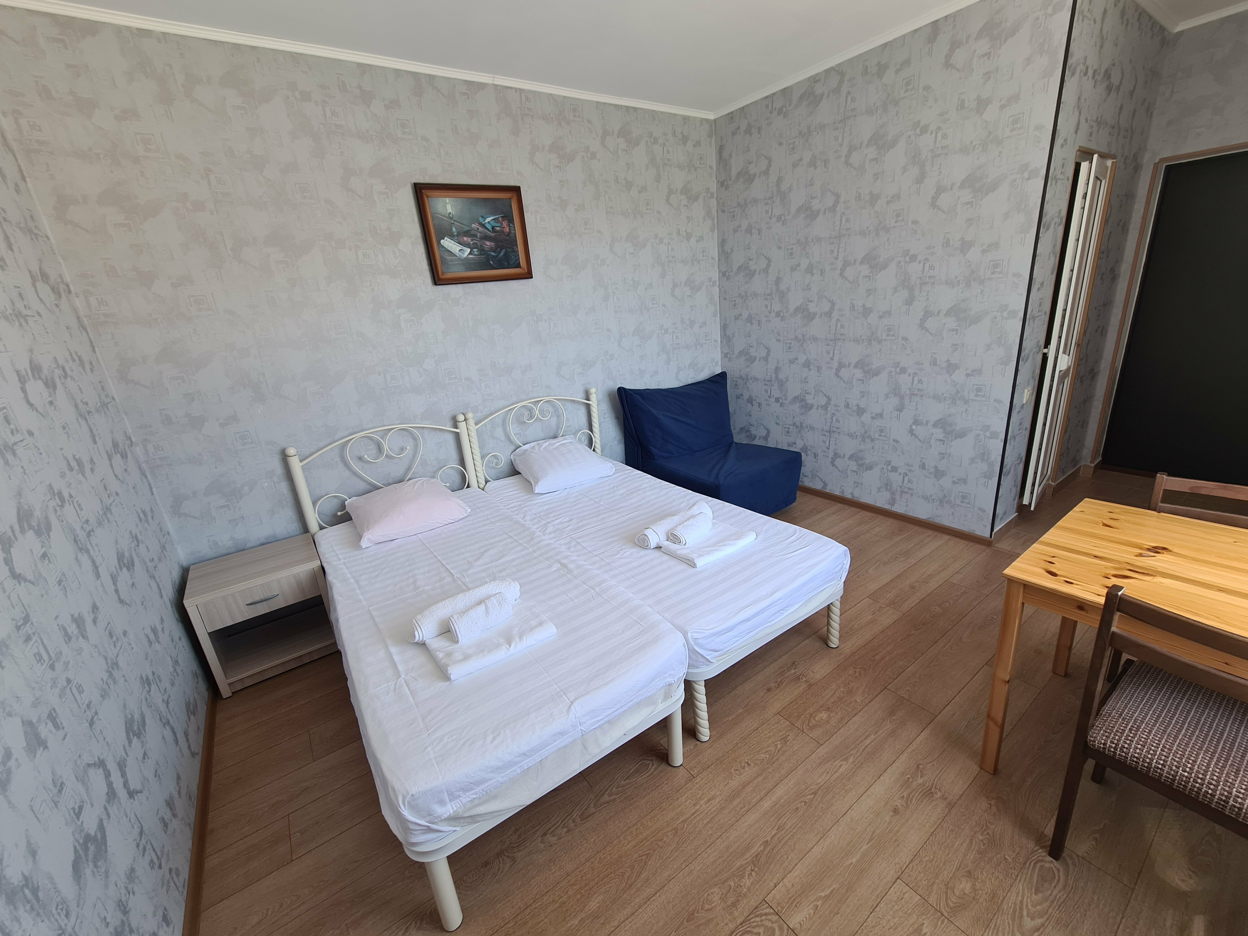 Стандартный трехместный номер