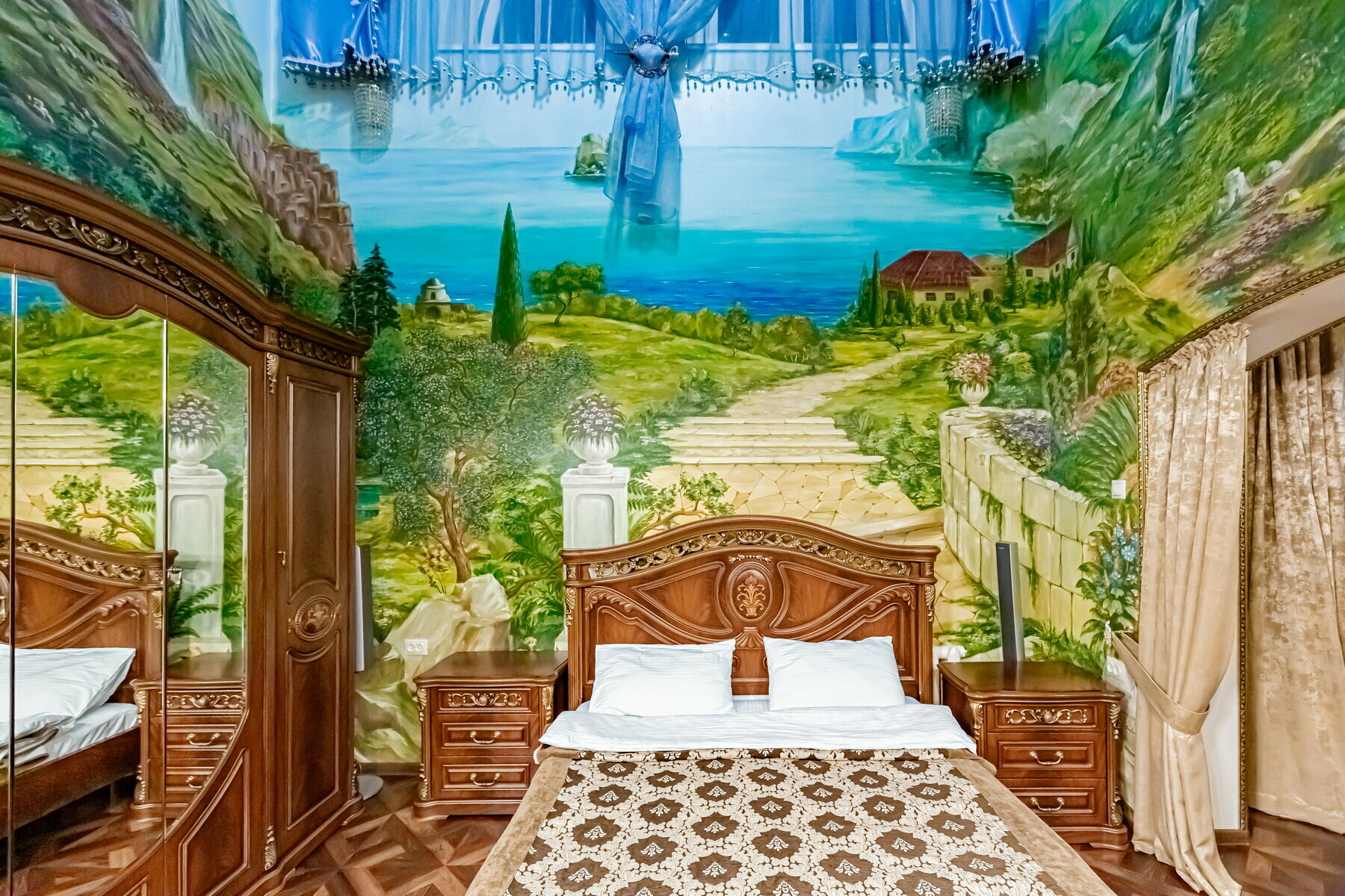 Улучшенный семейный номер