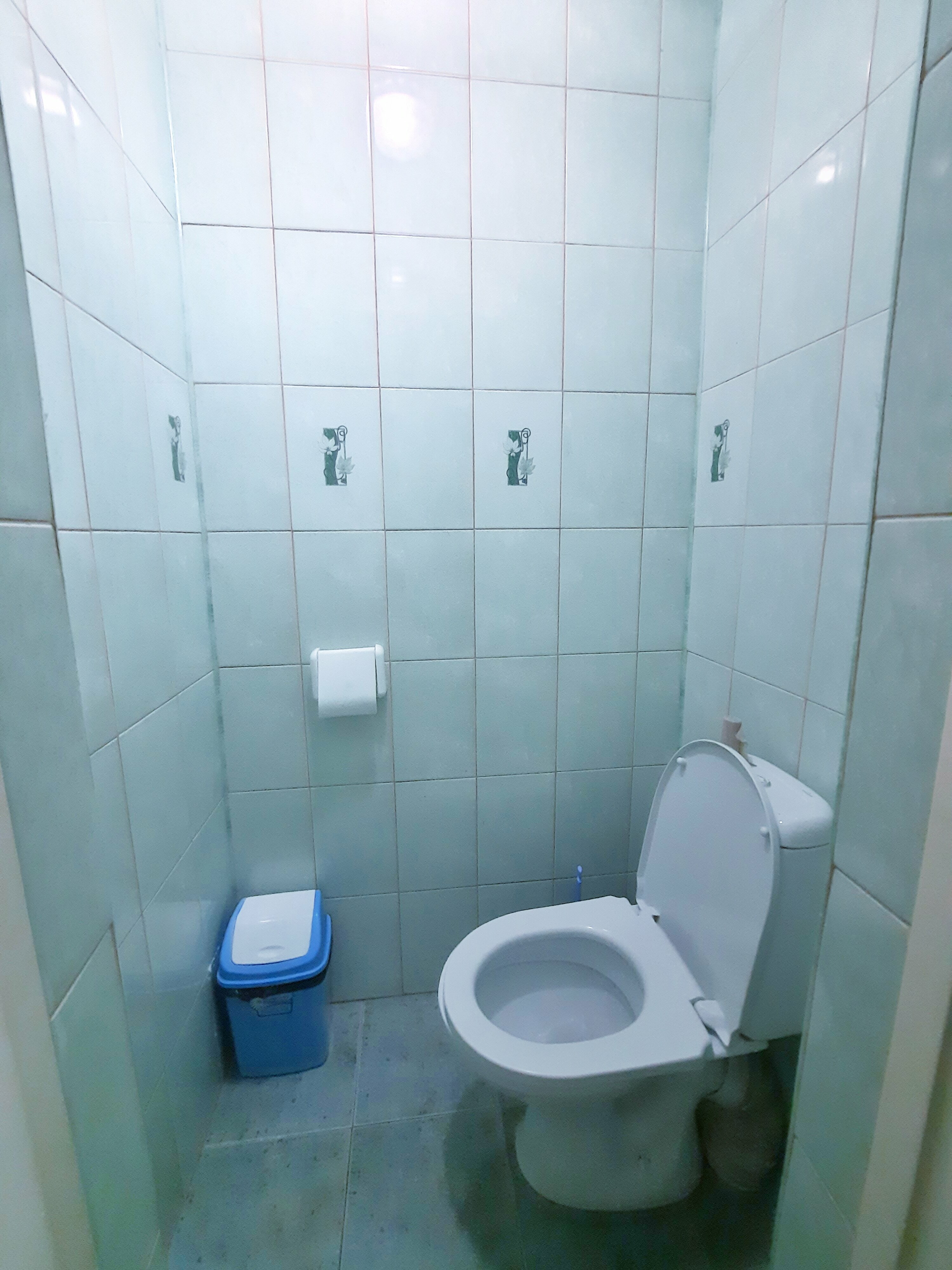 Двухместный номер эконом-класса с 2 отдельными кроватями