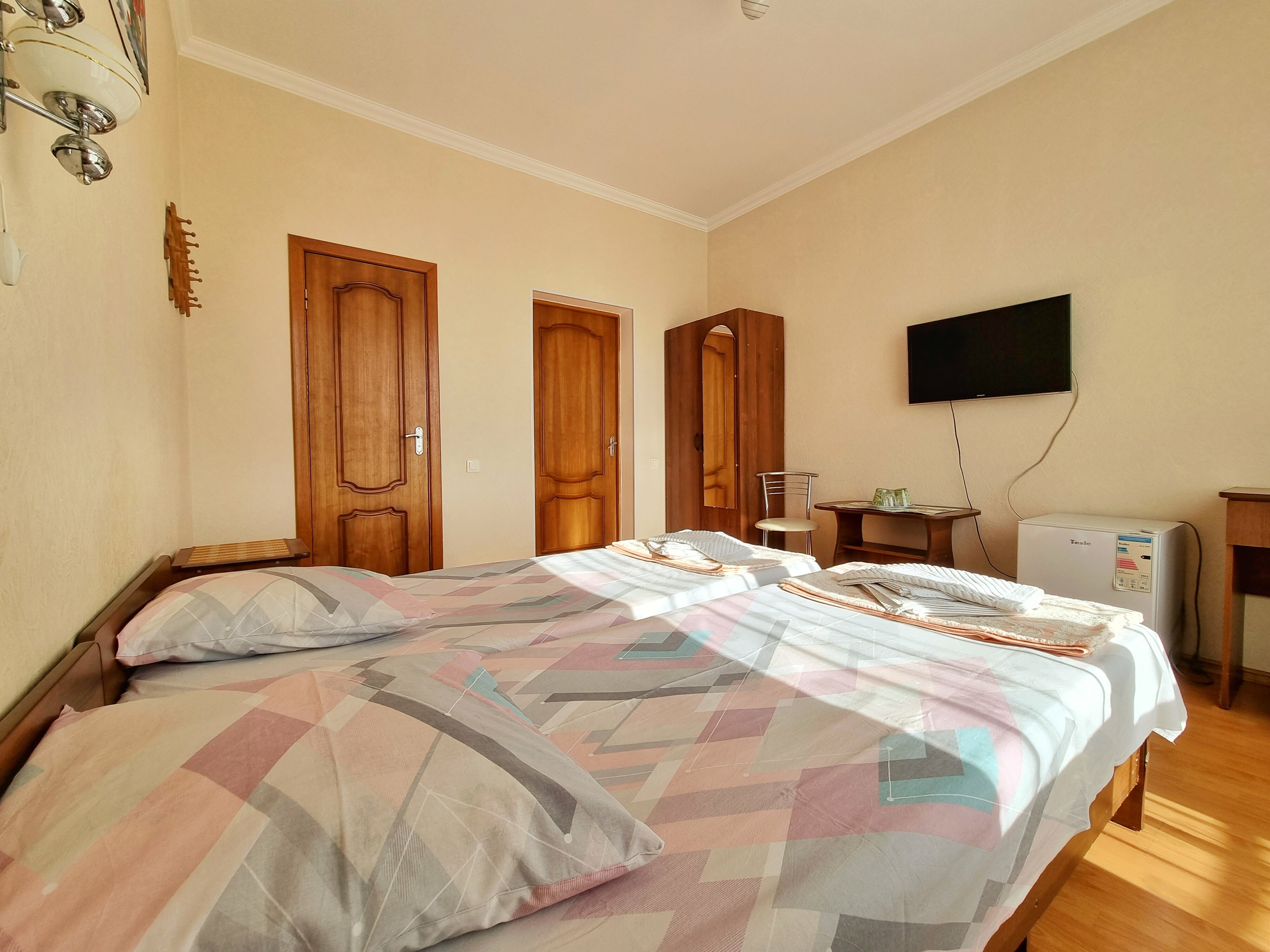 Двухместный номер с 2 отдельными кроватями и балконом