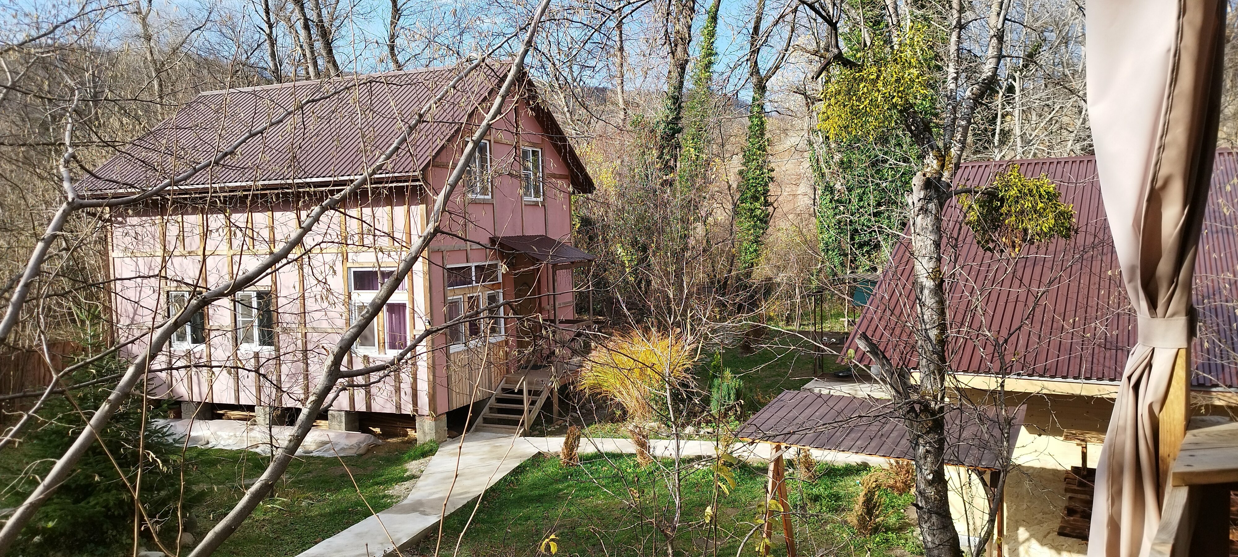 Дом с 4 спальнями