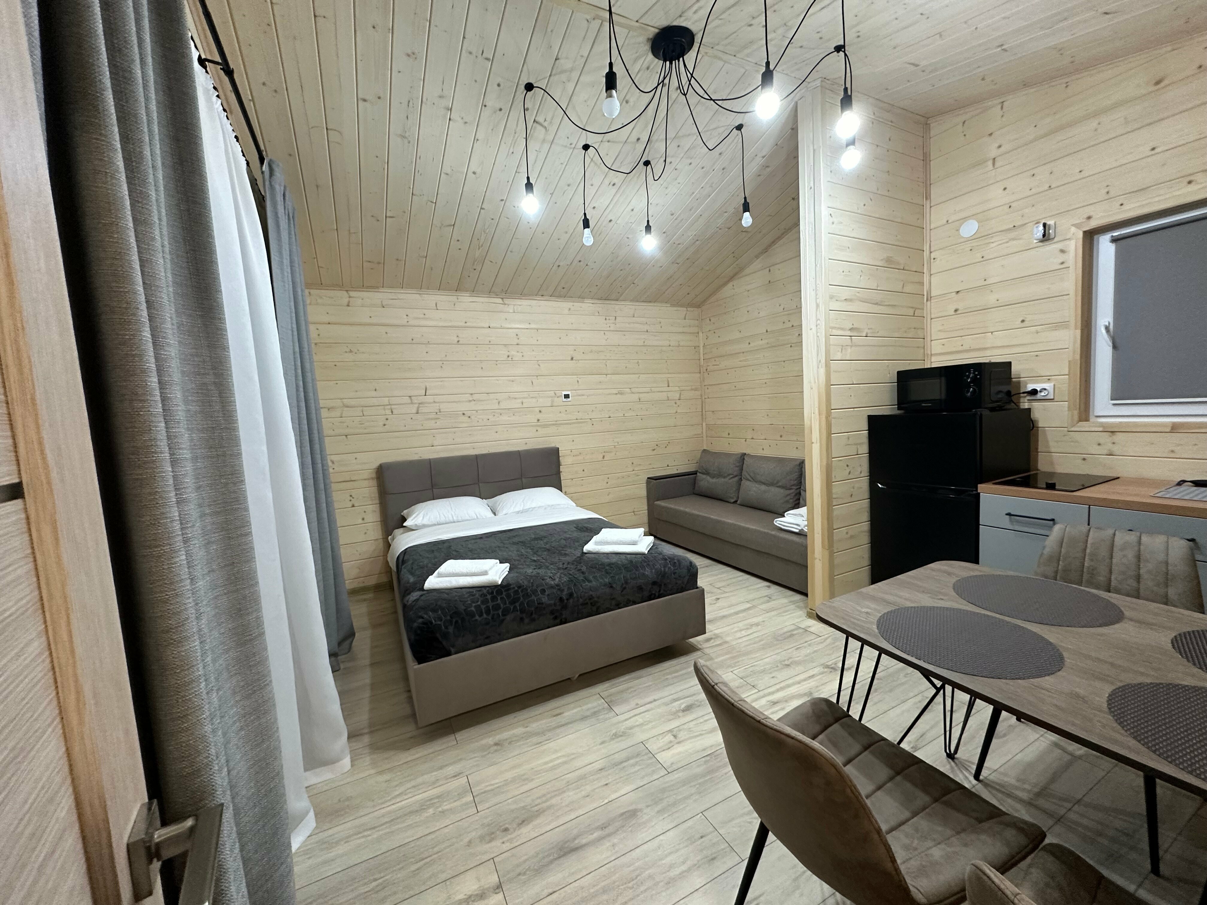 Четырехместный номер с видом на горы