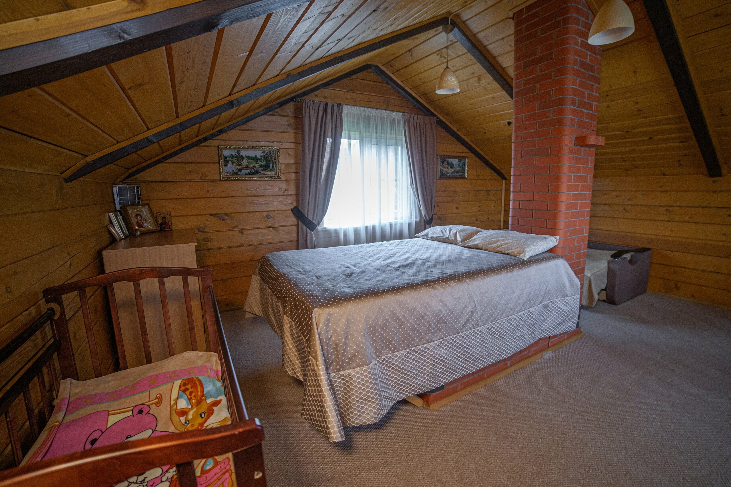 Дом с 4 спальнями