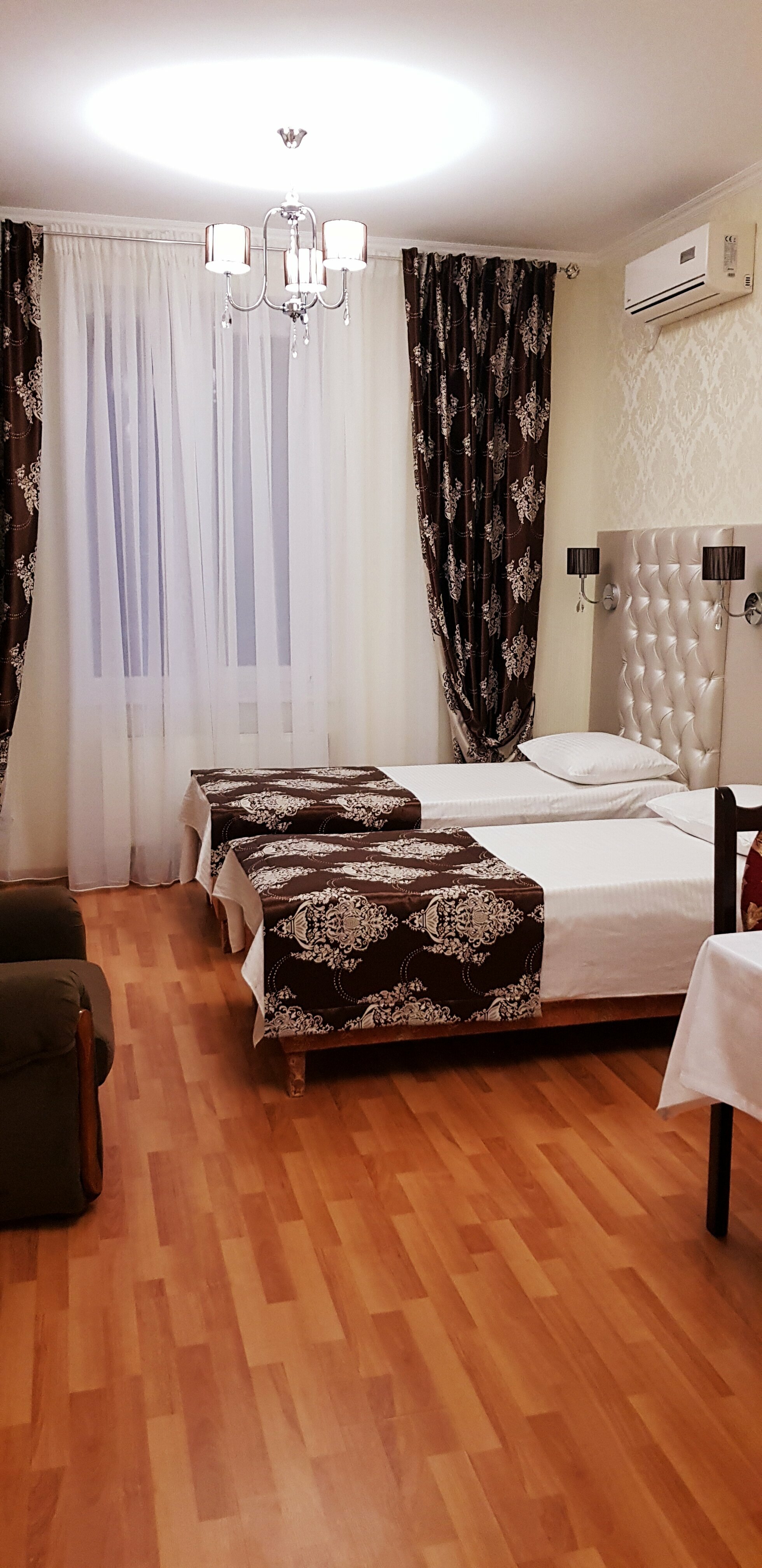 Улучшенный четырехместный номер