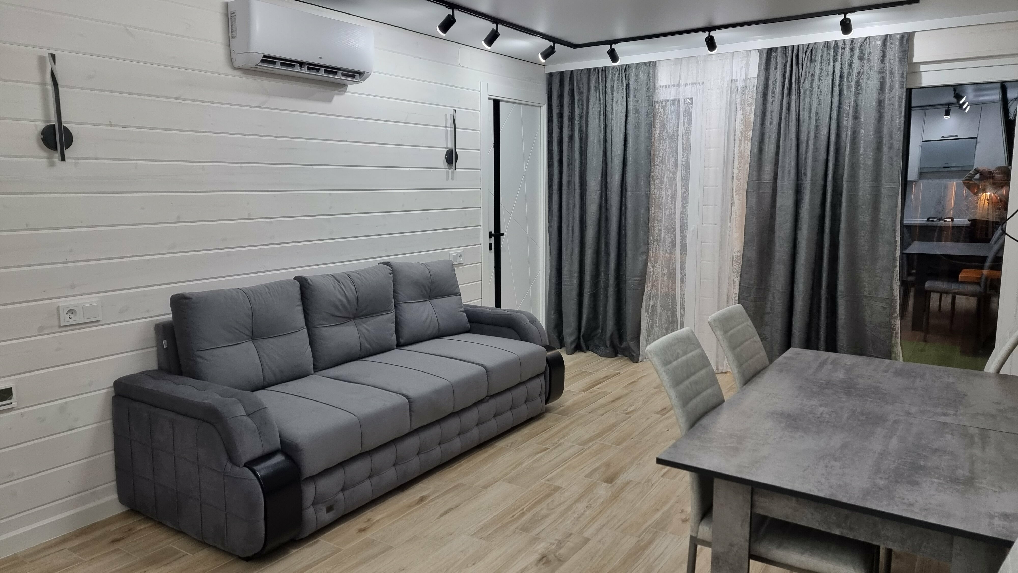 Люкс с 1 спальней