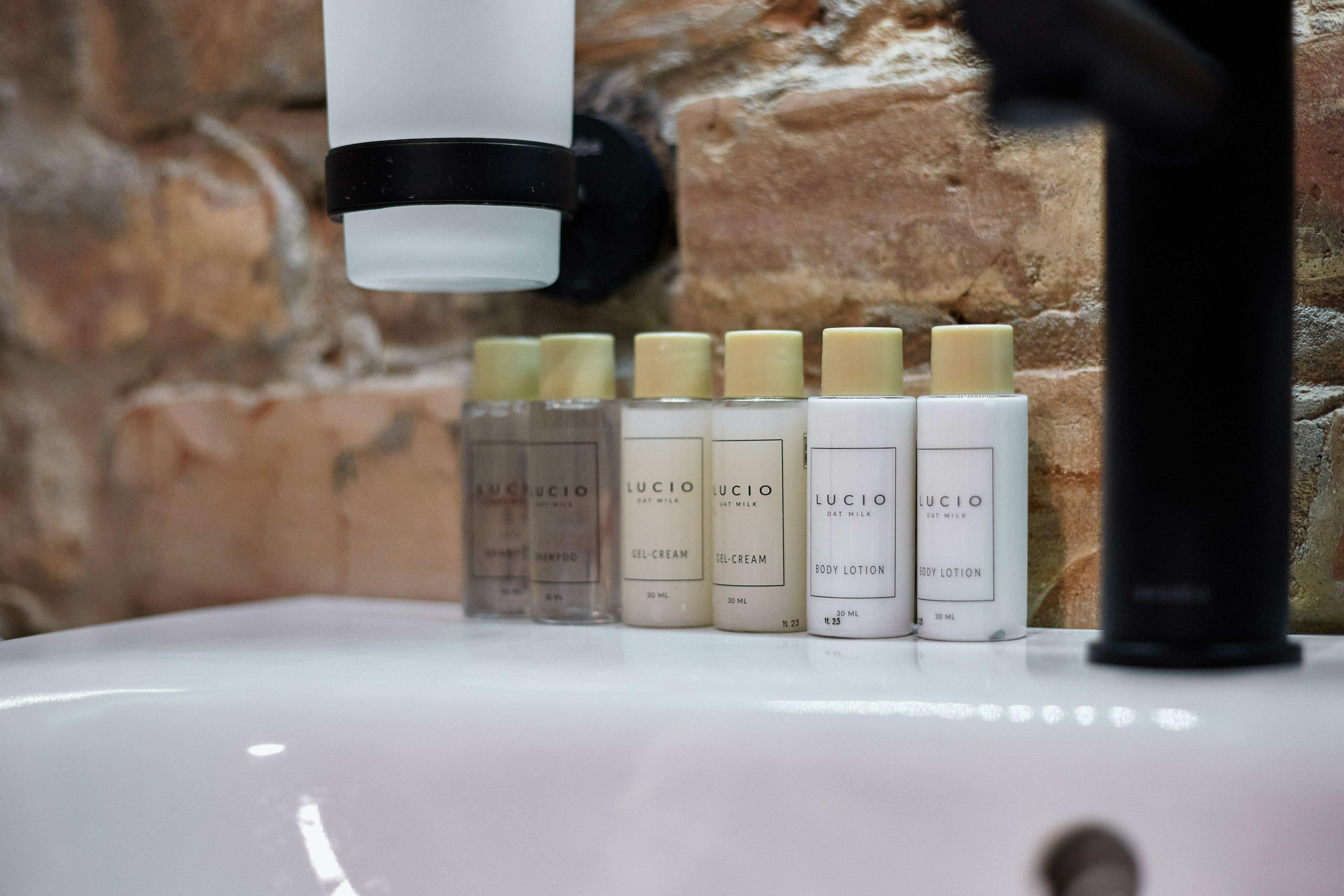 Двухместный номер Делюкс с 1 кроватью и душем