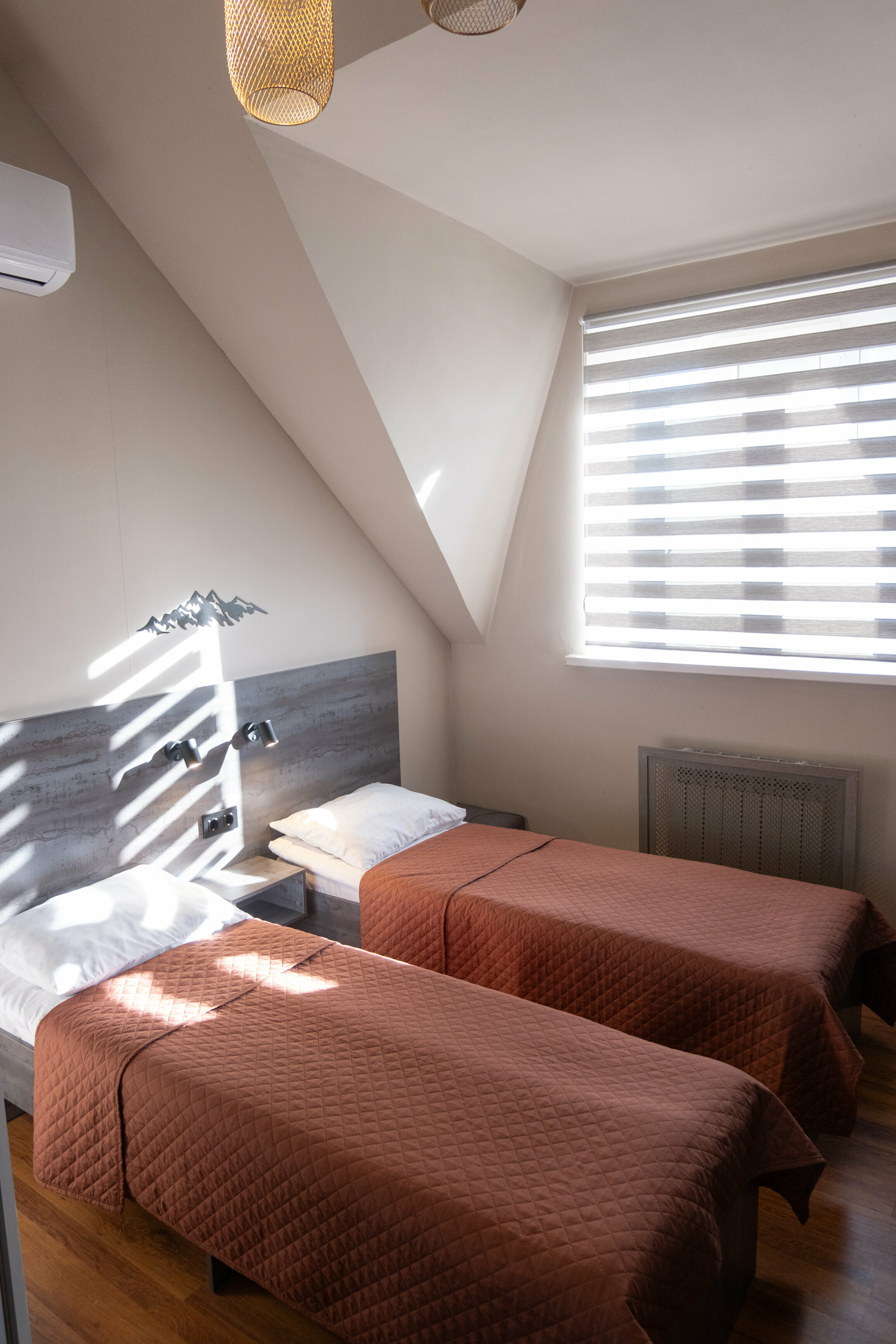 Двухместный номер с 2 отдельными кроватями и душем