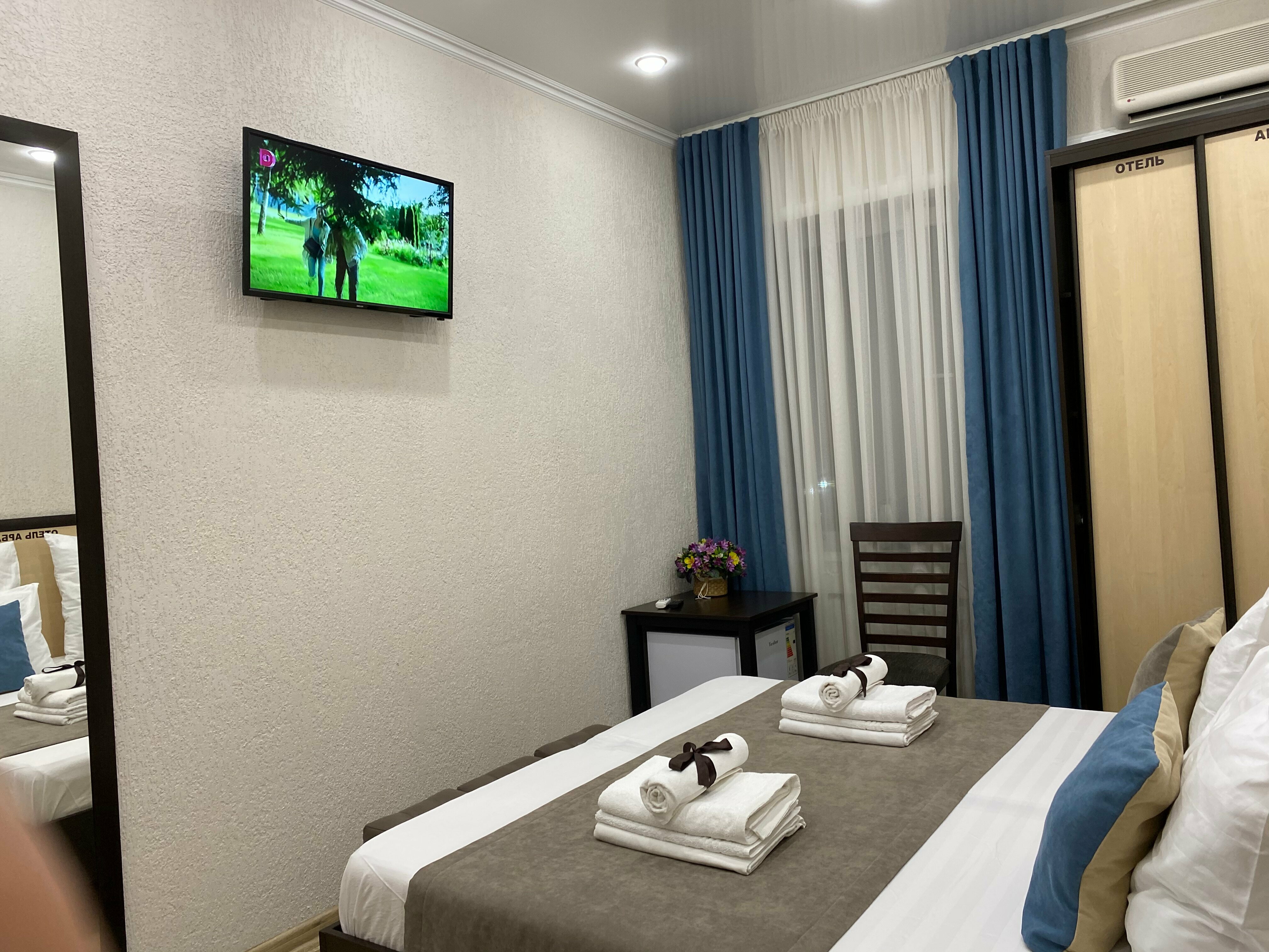 Двухместный номер с 1 кроватью или 2 отдельными кроватями и дополнительной кроватью