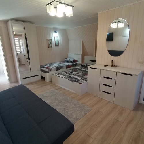 Стандартный четырехместный номер в Бархатный сезон Геленджик