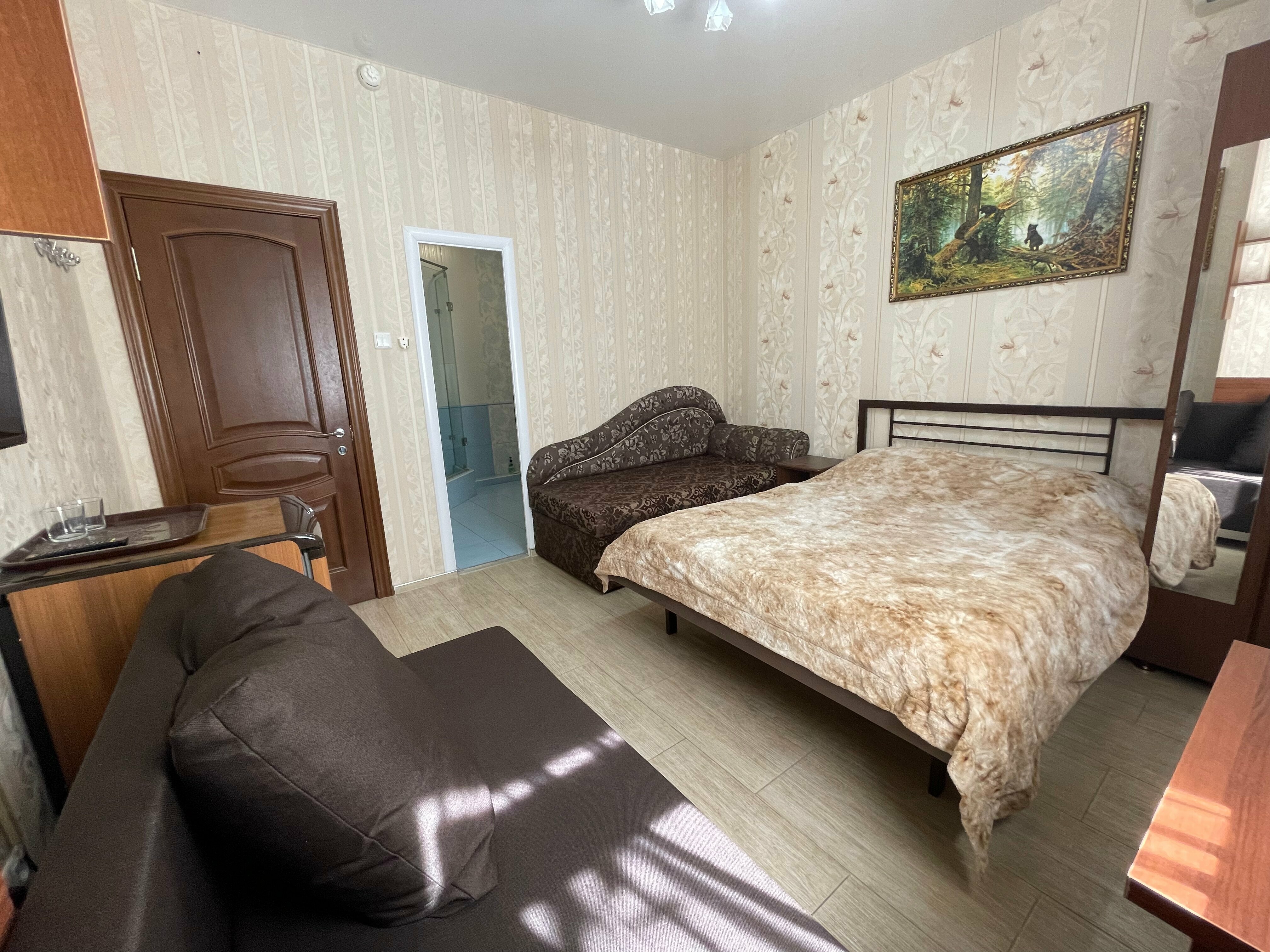 Маленький четырехместный