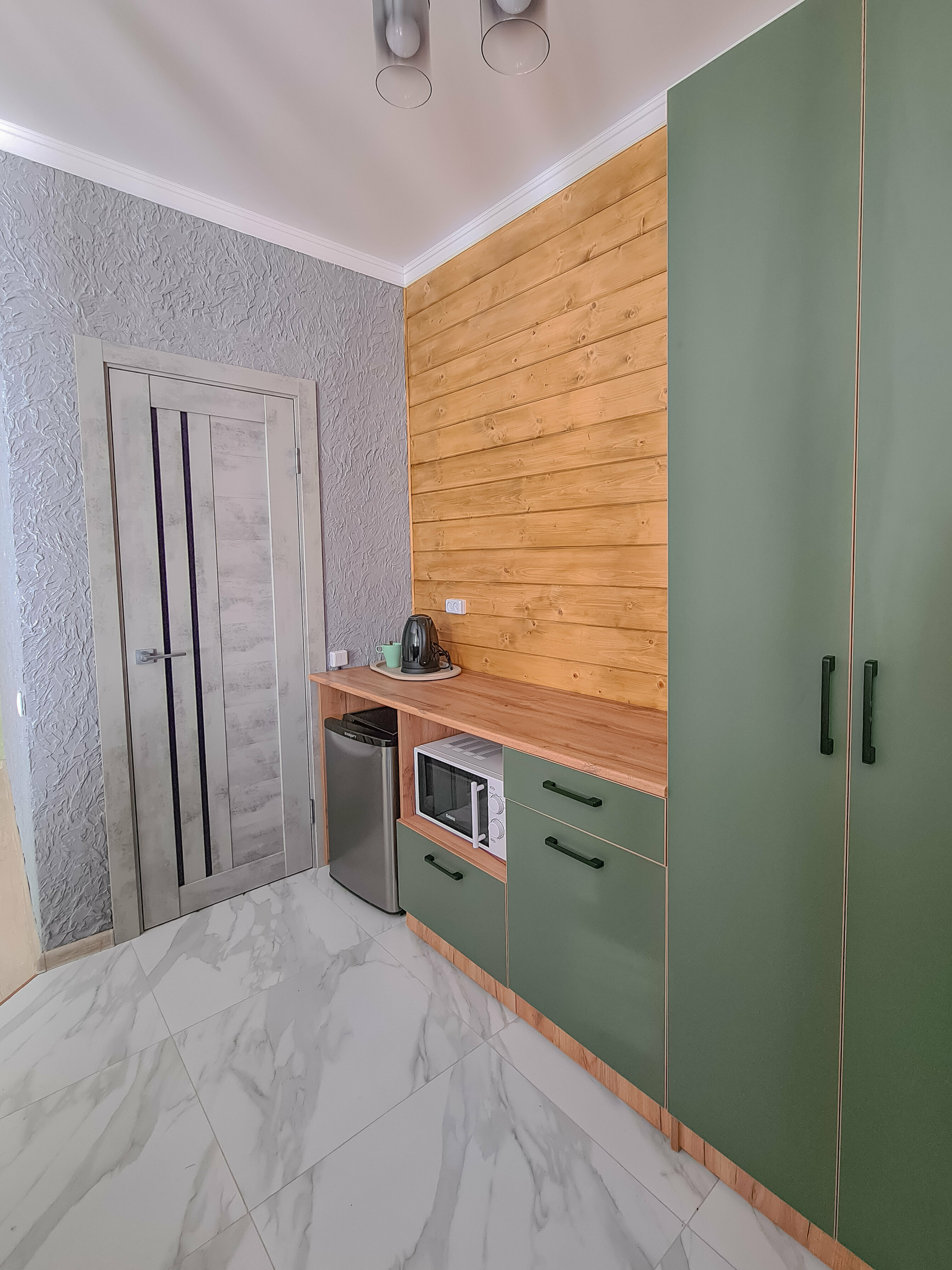 Двухместный номер с 1 кроватью и видом на бассейн