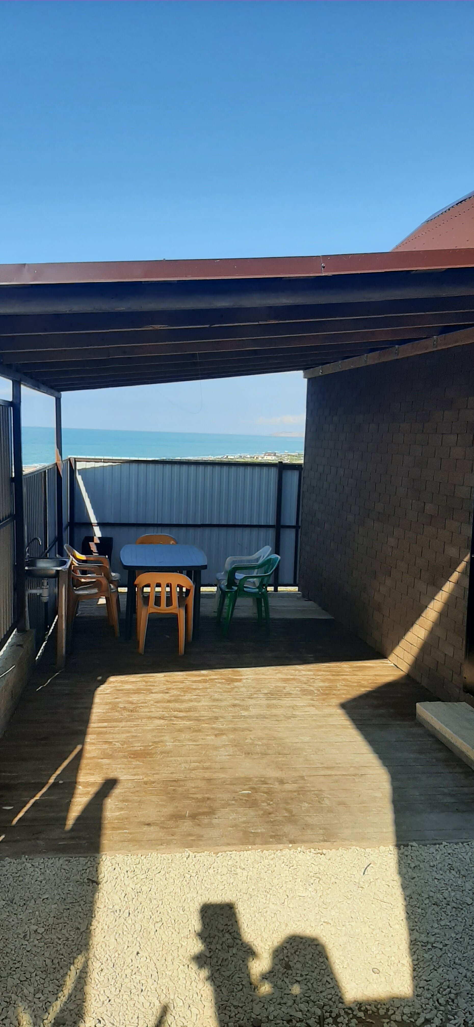 Улучшенный трехместный номер с видом на море