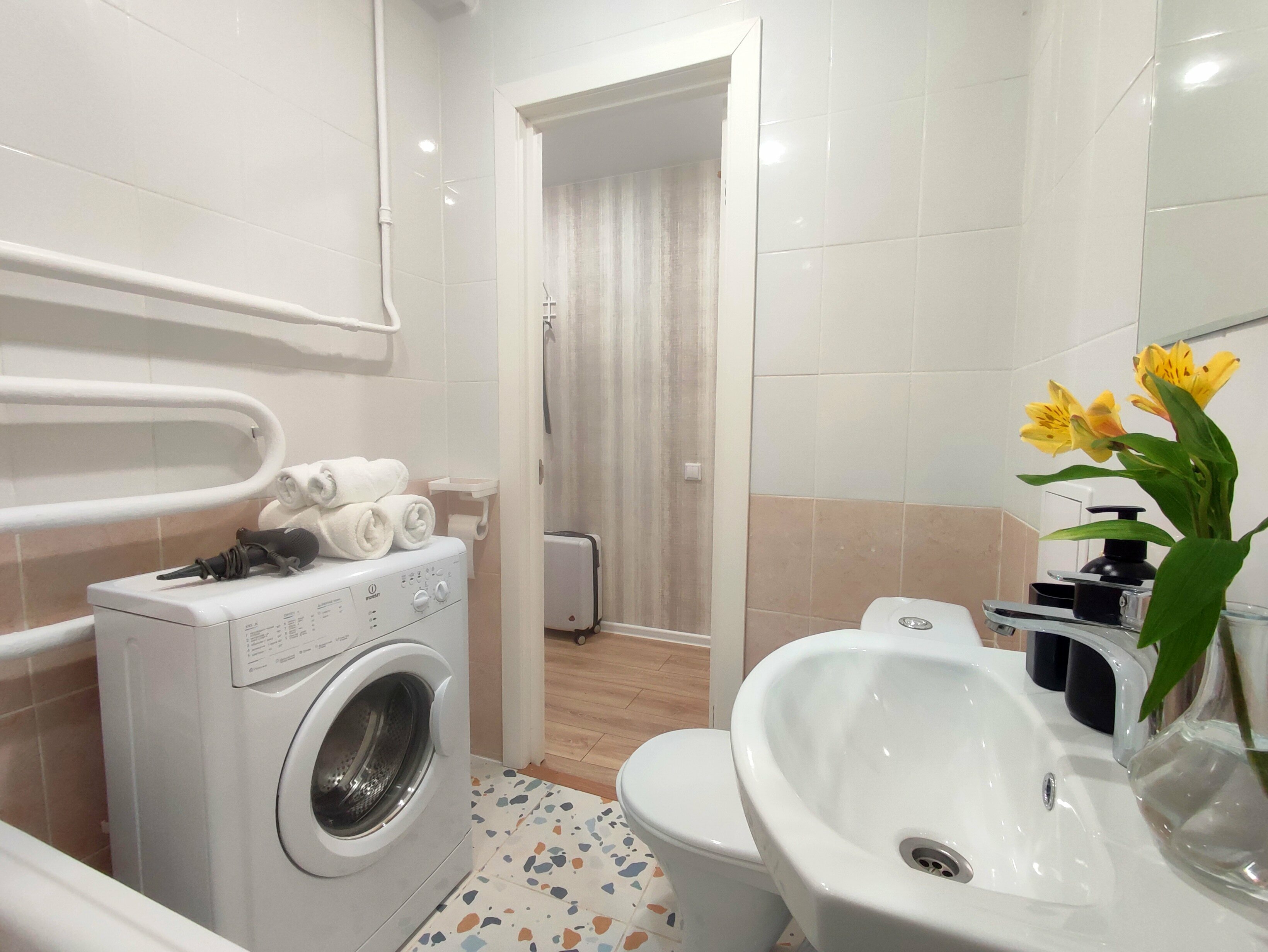 Номер-студия с диваном-кроватью