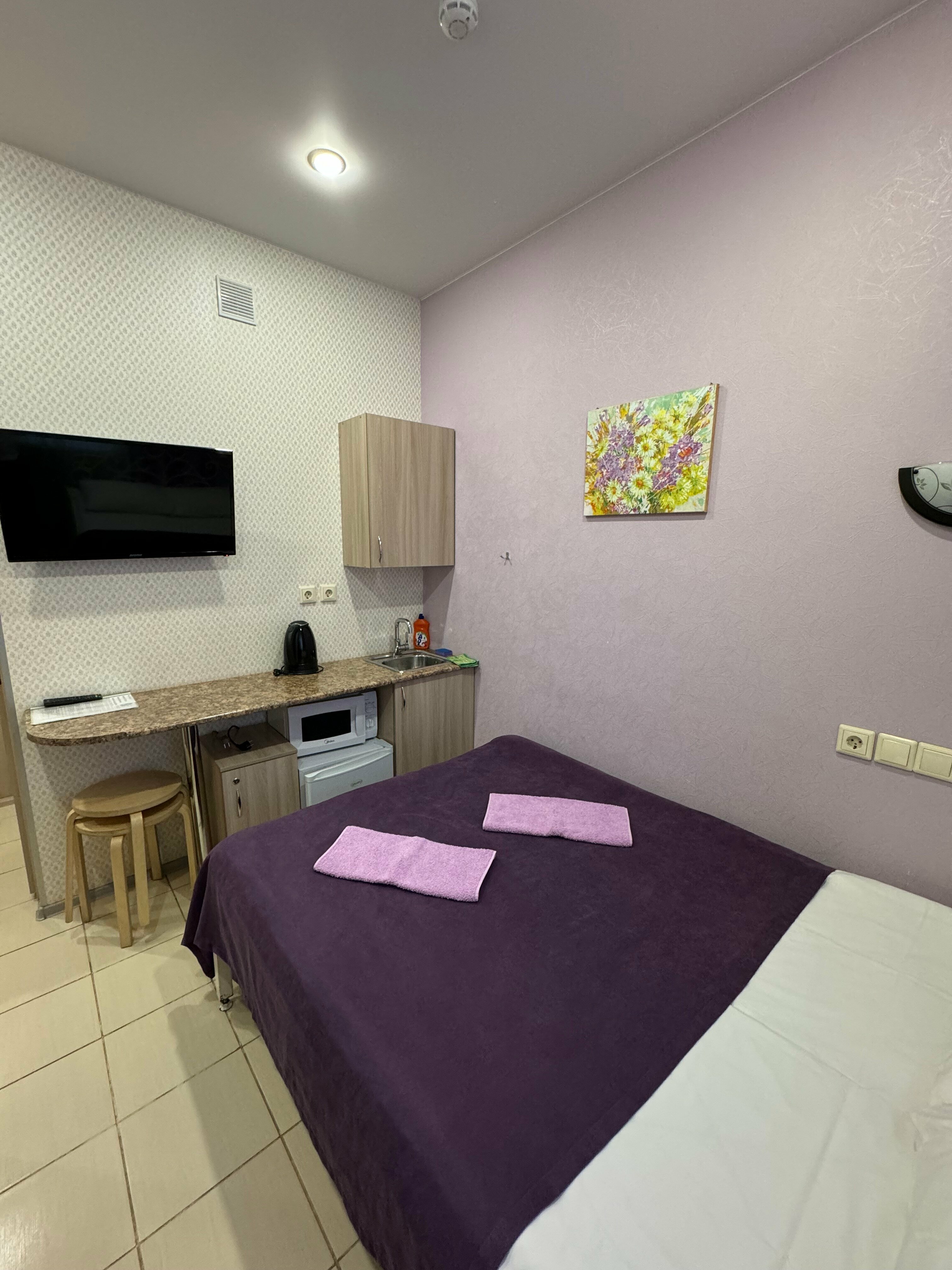 Cемейный номер с собственной ванной комнатой