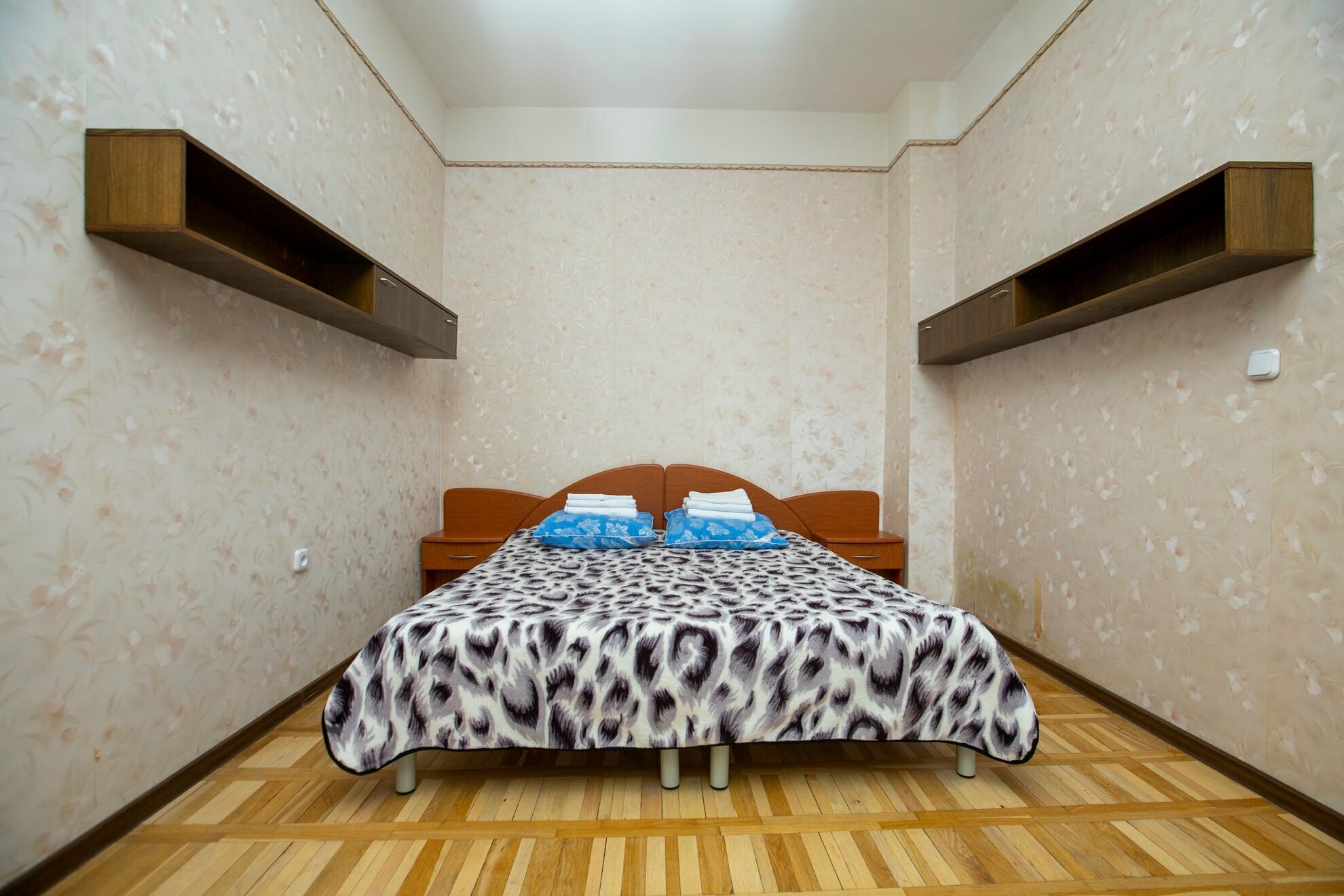 Двухместный номер с 2 отдельными кроватями и душем