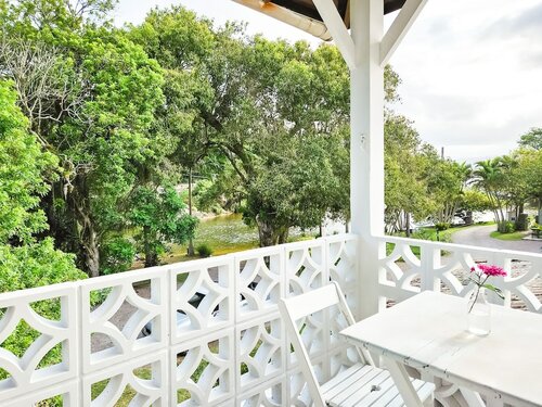 Президентский люкс, патио, вид на озеро в Casa Quinta da Margem