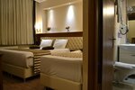 Budget Triple Room в Seven Days Hotel