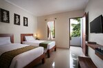 Superior Room with Balcony в Nesa Sanur