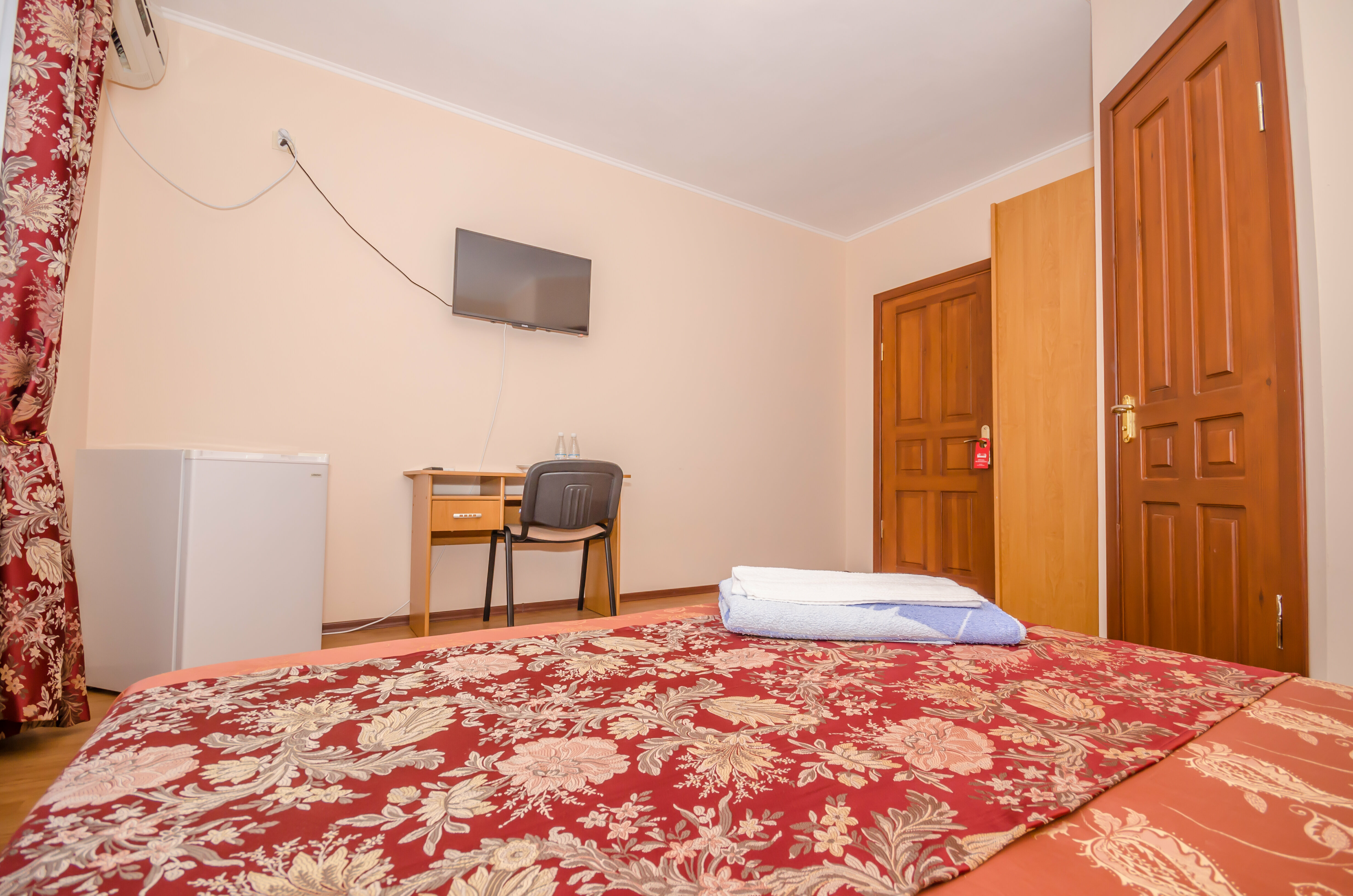 Стандартный двухместный номер с 2 отдельными кроватями, вид на сад