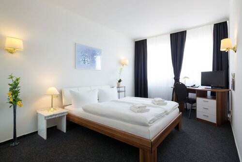Двухместный номер с 1 или 2 кроватями в Hotel Berliner Bear