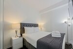Президентский люкс, 2 спальни, 2 ванные комнаты, вид на город (2 Sofa Beds) в Canada Suites - 832 Bay St